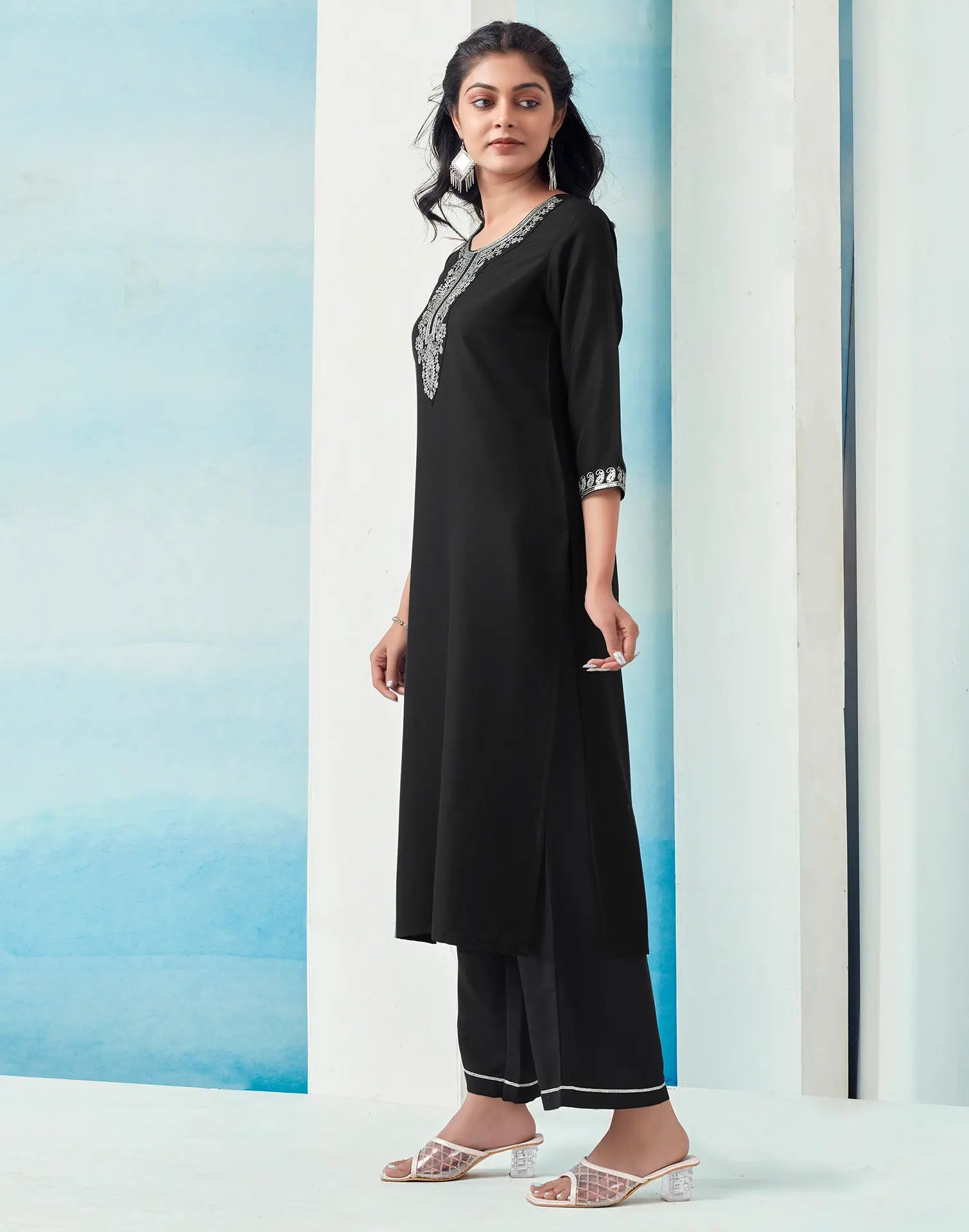 Rayon Embroidered Straight 3 Piece Kurta Set