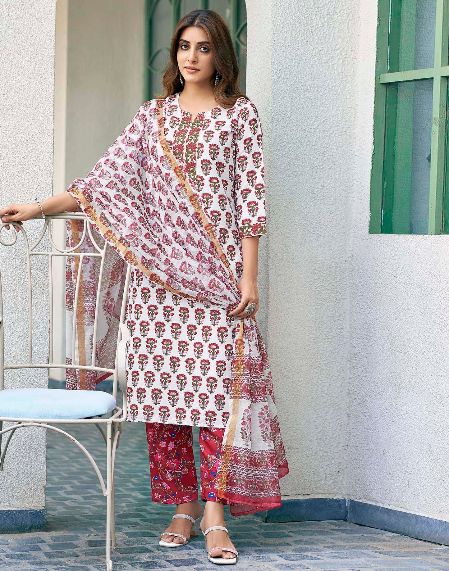 Rayon Floral Printed and Printed Fabric Lace Straight Kurta with Pant & Dupatta