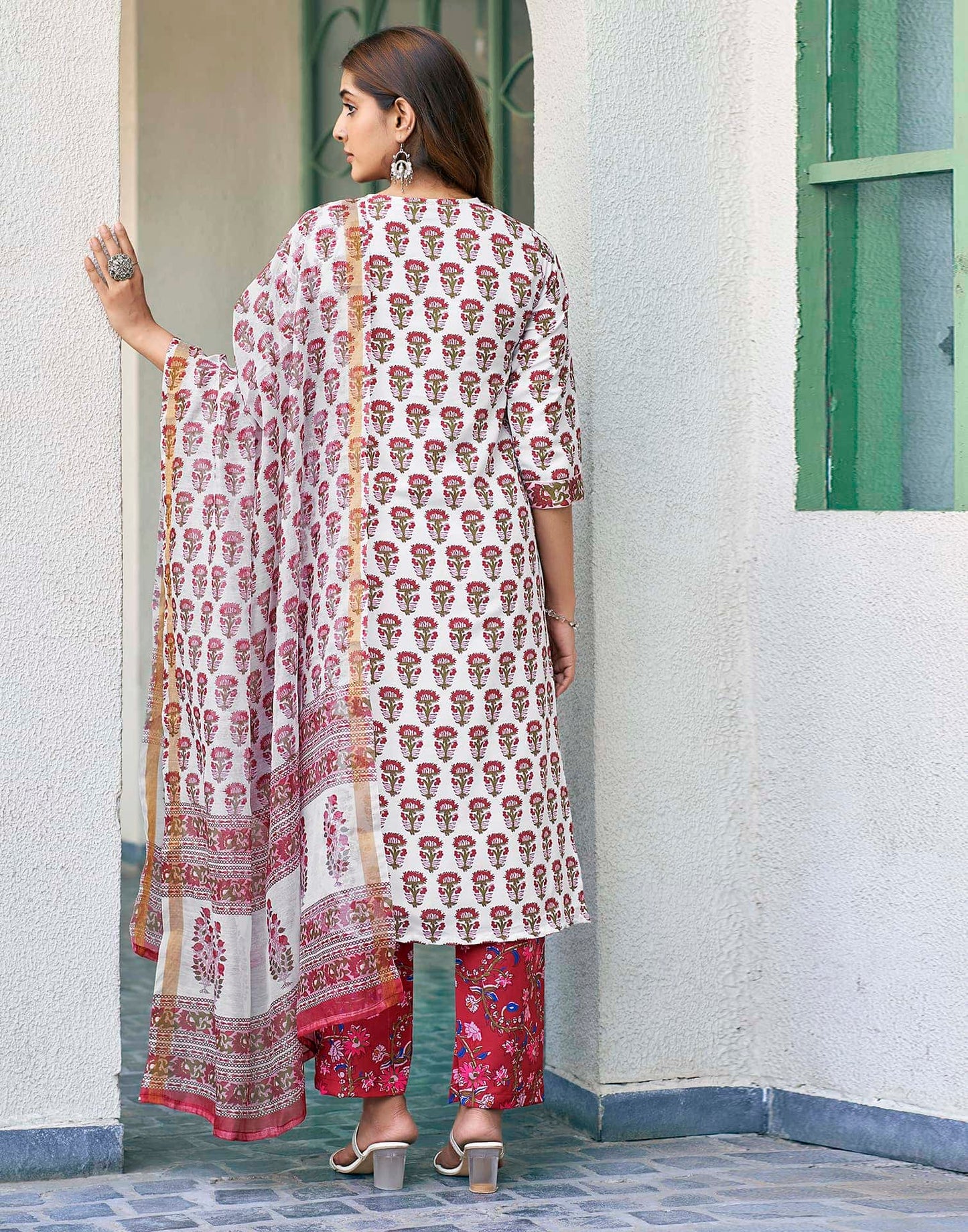 Rayon Floral Printed and Printed Fabric Lace Straight Kurta with Pant & Dupatta