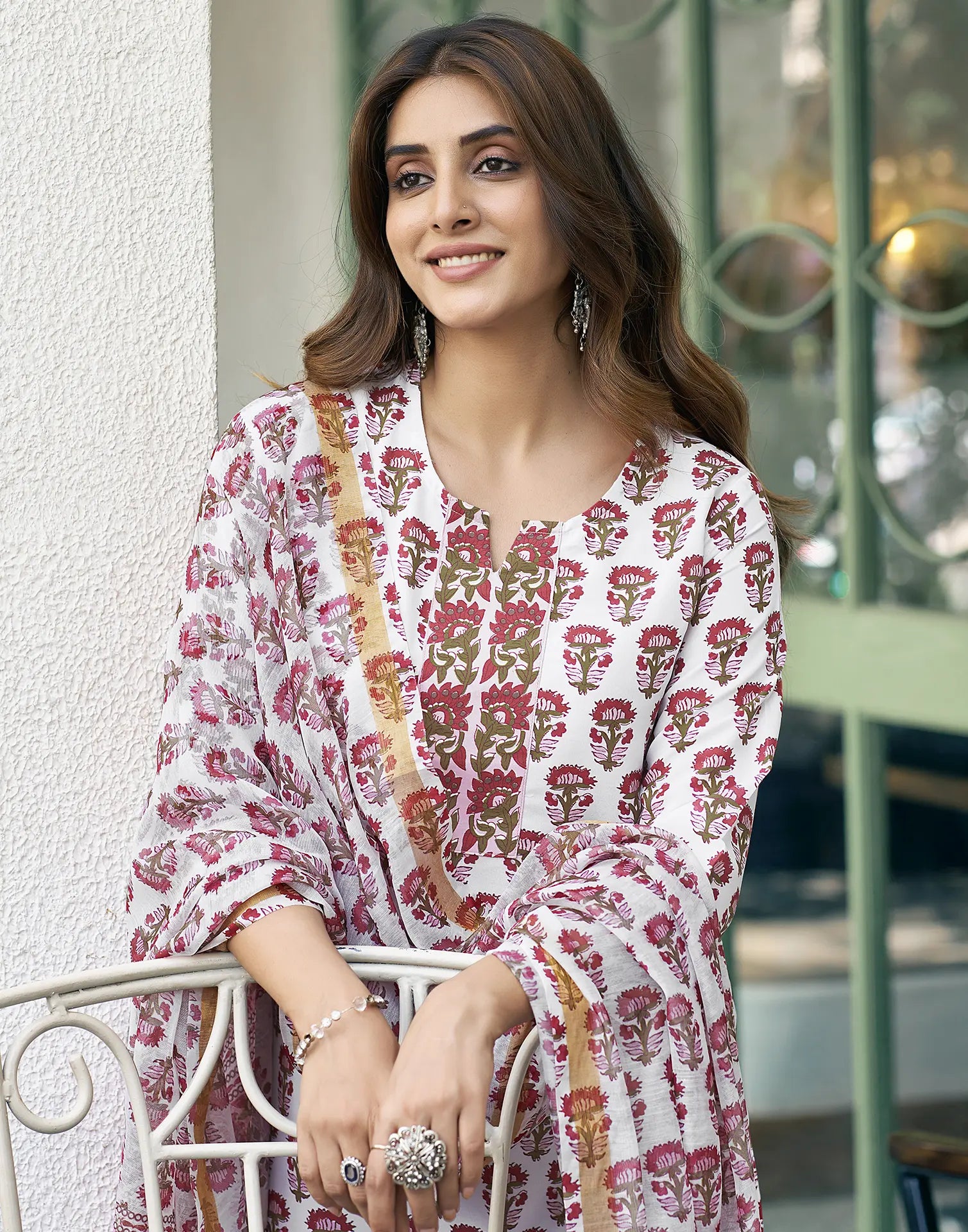 Viscose Rayon Floral Print Straight 3 Piece Kurta Set