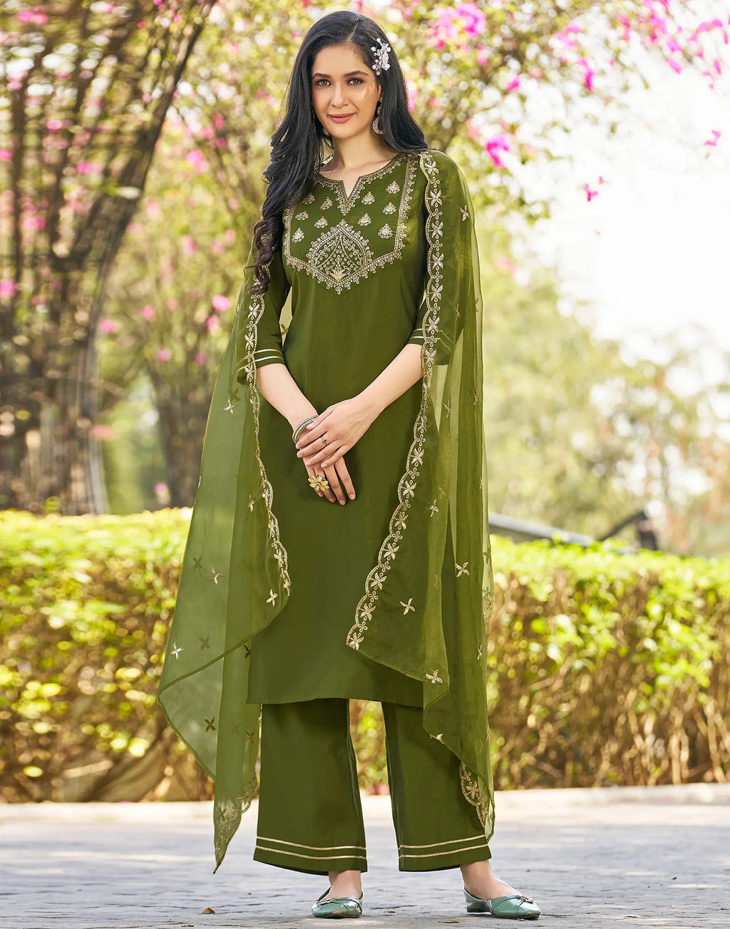 Silk Blend Embroidered Straight 3 Piece Kurta Set
