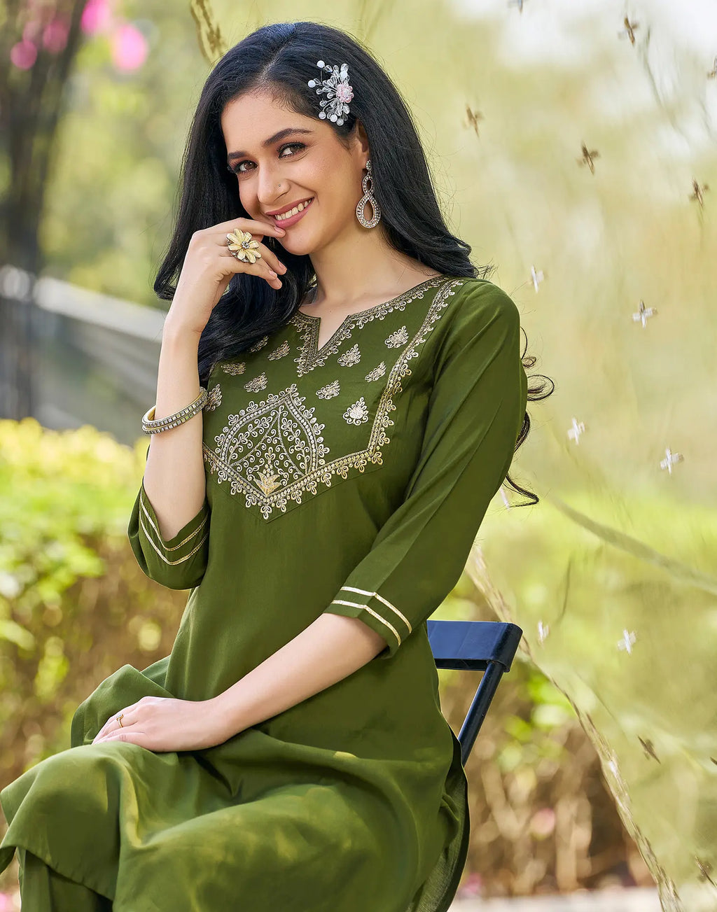 Silk Blend Embroidered Straight 3 Piece Kurta Set
