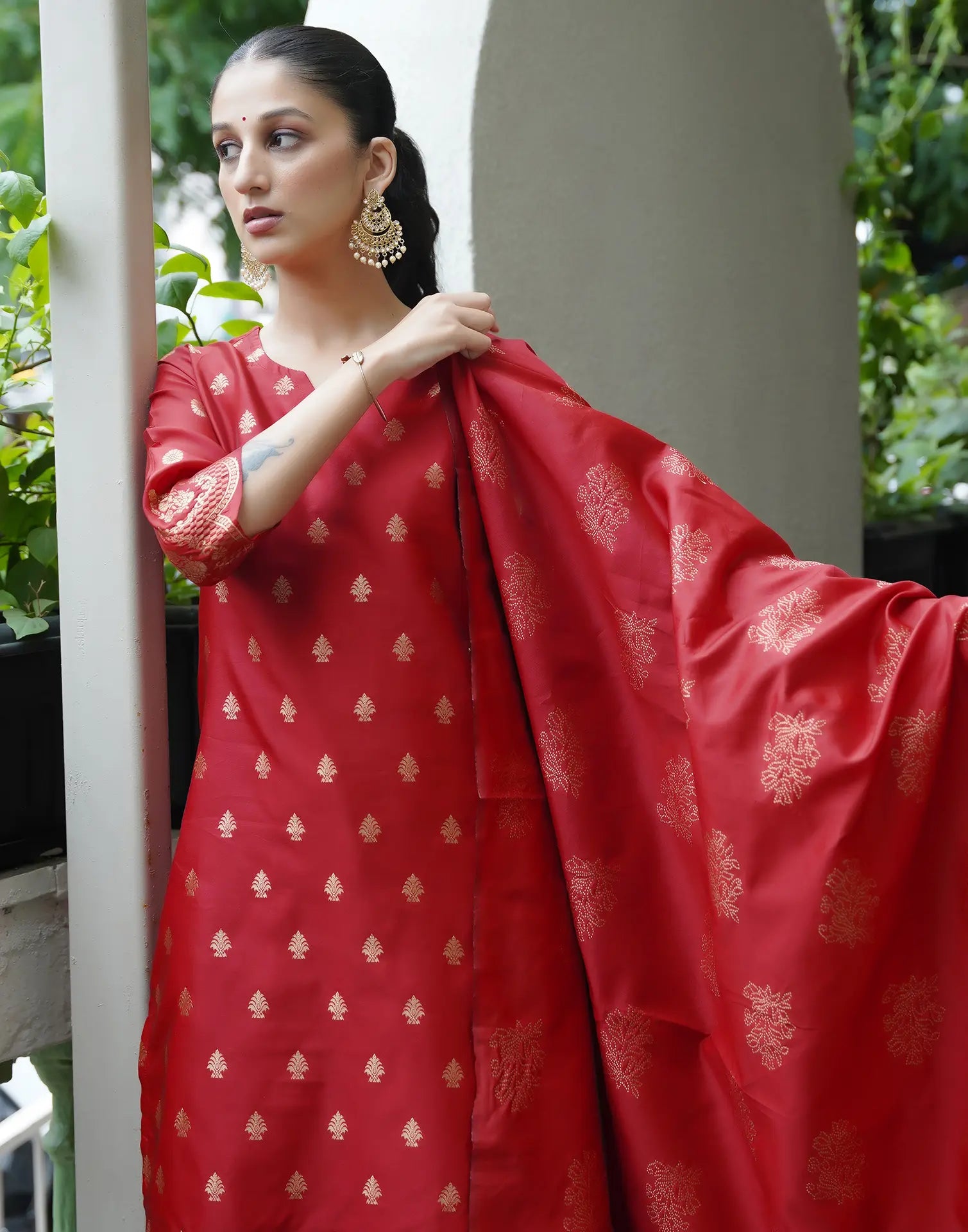 Silk Blend Woven Straight 3 Piece Kurta Set