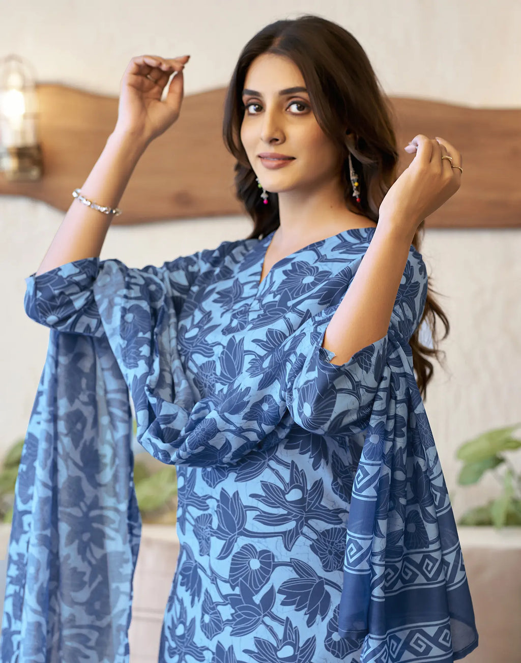 Cotton Blend Printed Straight 3 Piece Kurta Set