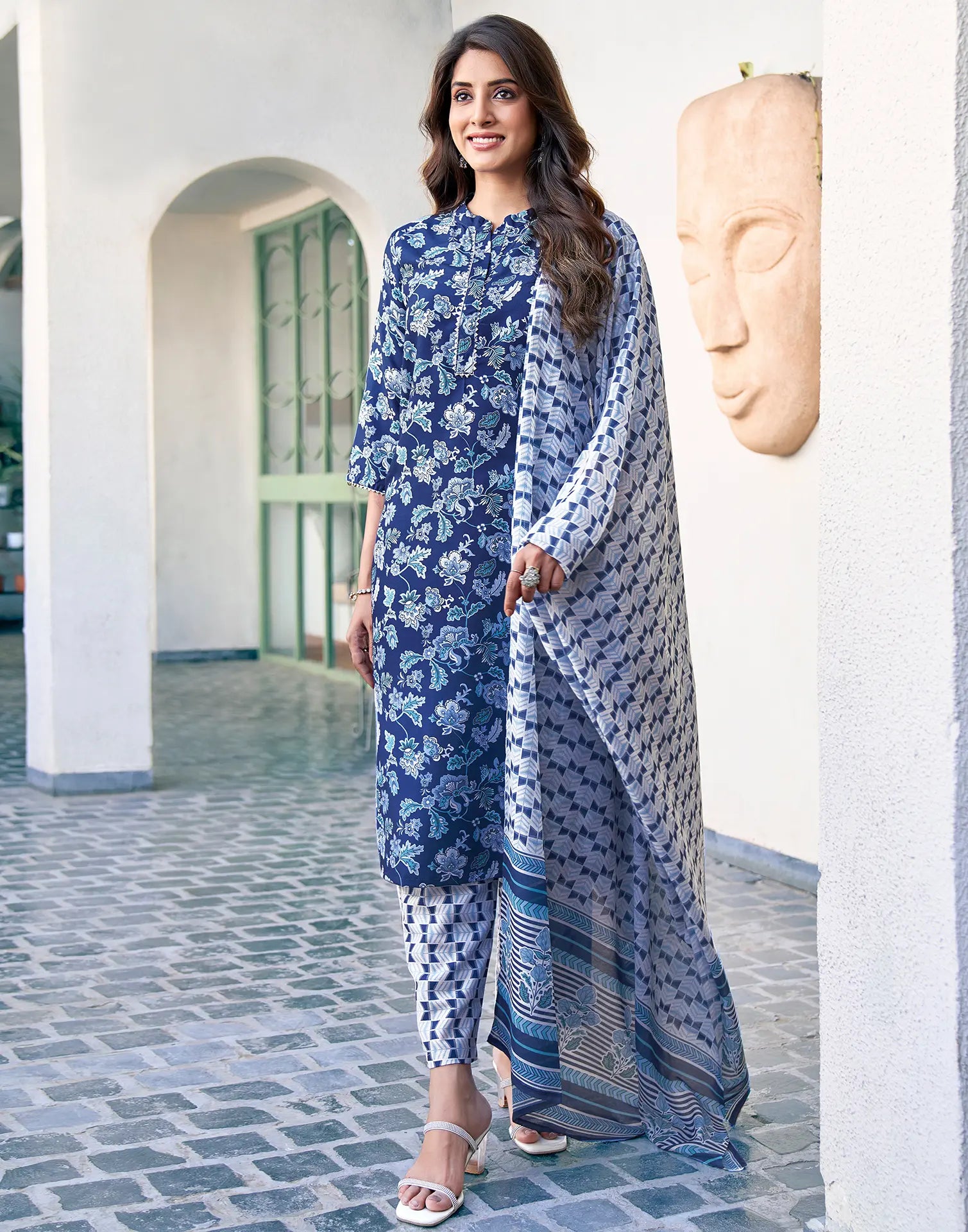 Viscose Rayon Floral Print Straight 3 Piece Kurta Set