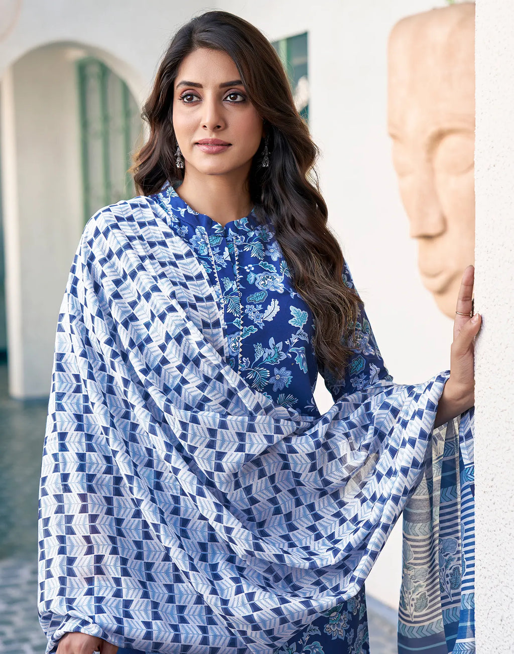 Viscose Rayon Floral Print Straight 3 Piece Kurta Set