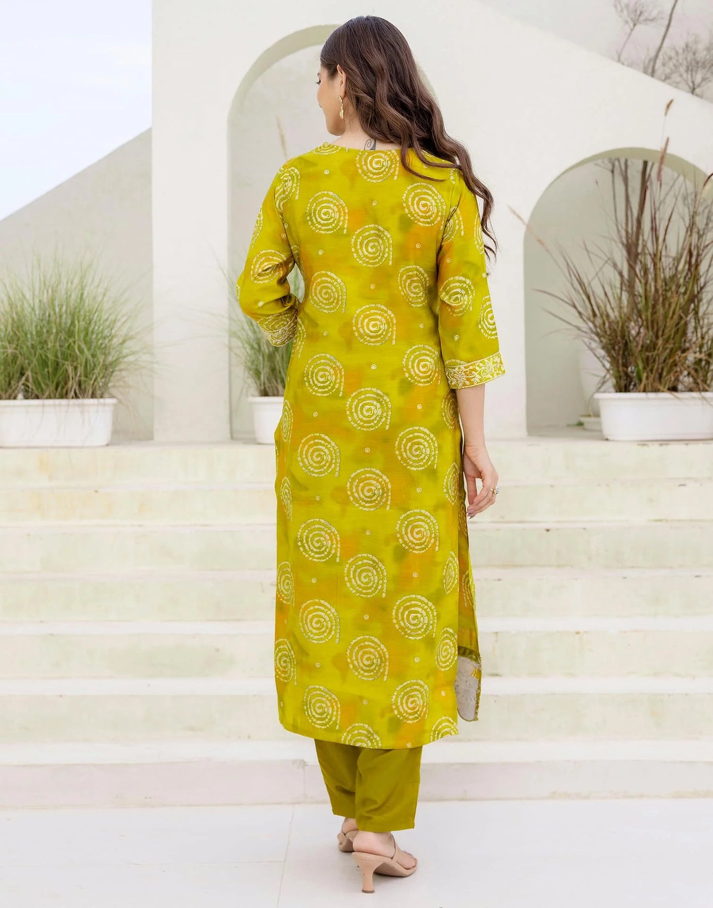 Cotton Blend Printed Straight Kurta with Pant & Dupatta