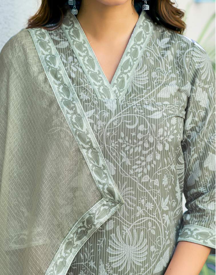 Tea Green Silk Floral Printed V Neck 3/4 Sleeve Straight Kurta Set With Pant & Dupatta