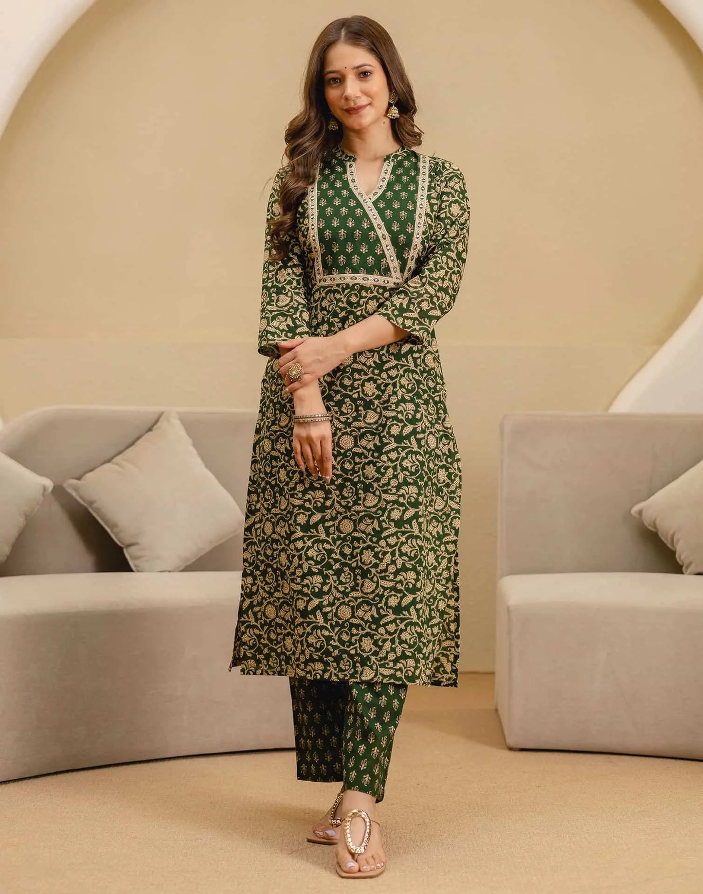 Skylee Green Cotton Printed Straight Kurta Set for Women