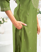 Viscose Embroidered Straight 3 Piece Kurta Set