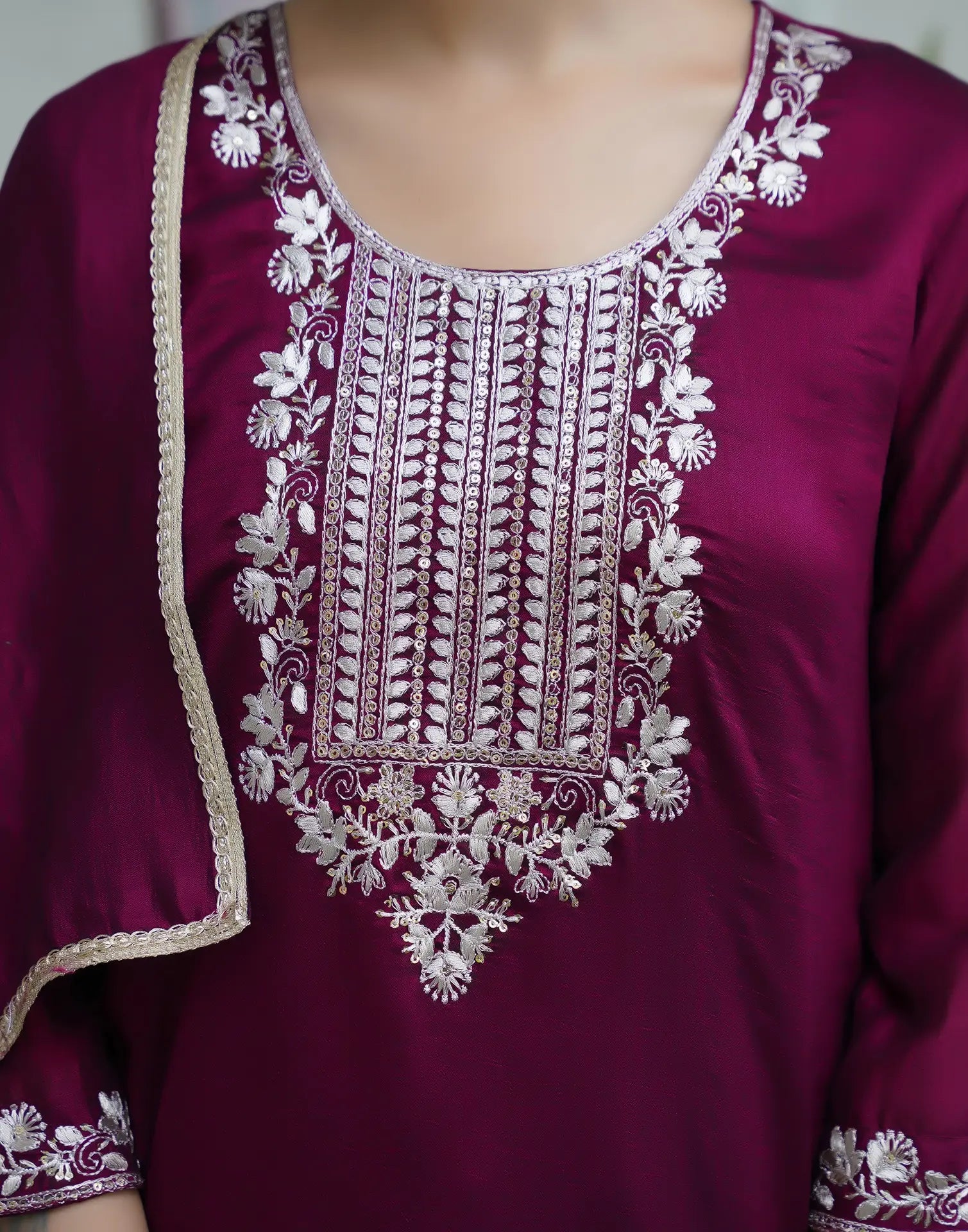 Cotton Blend Embroidered Straight 3 Piece Kurta Set