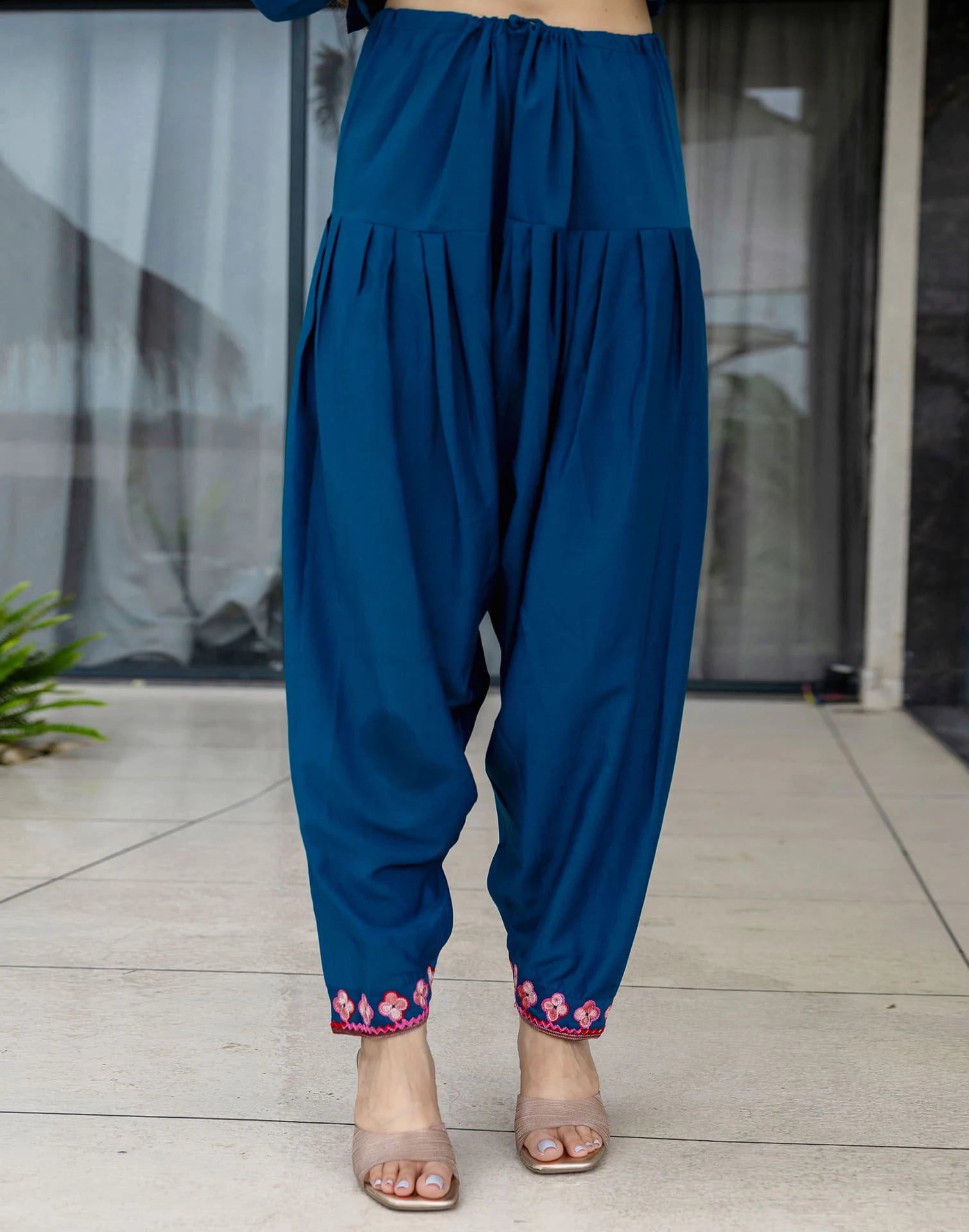 Skylee Poly Chinnon Embroidered Straight 3 Piece Kurta Set For Woman