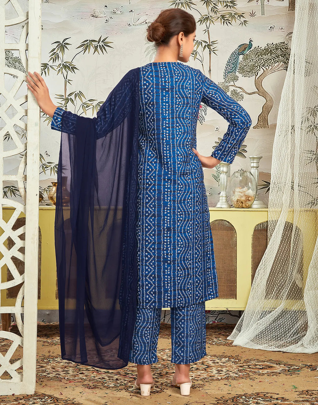 Rayon blend Printed Straight 3 Piece Kurta Set