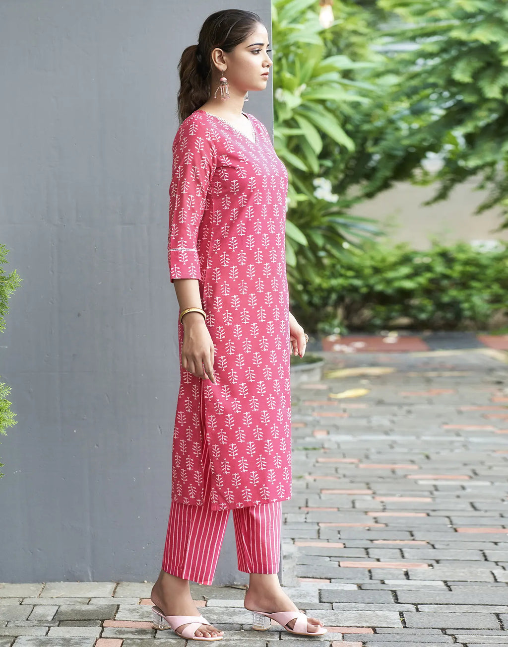 Cotton Blend Printed Straight 3 Piece Kurta Set