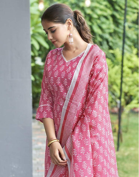 Pink Silk Printed V Neck 3/4 Sleeve Straight Kurta Set With Pant & Dupatta