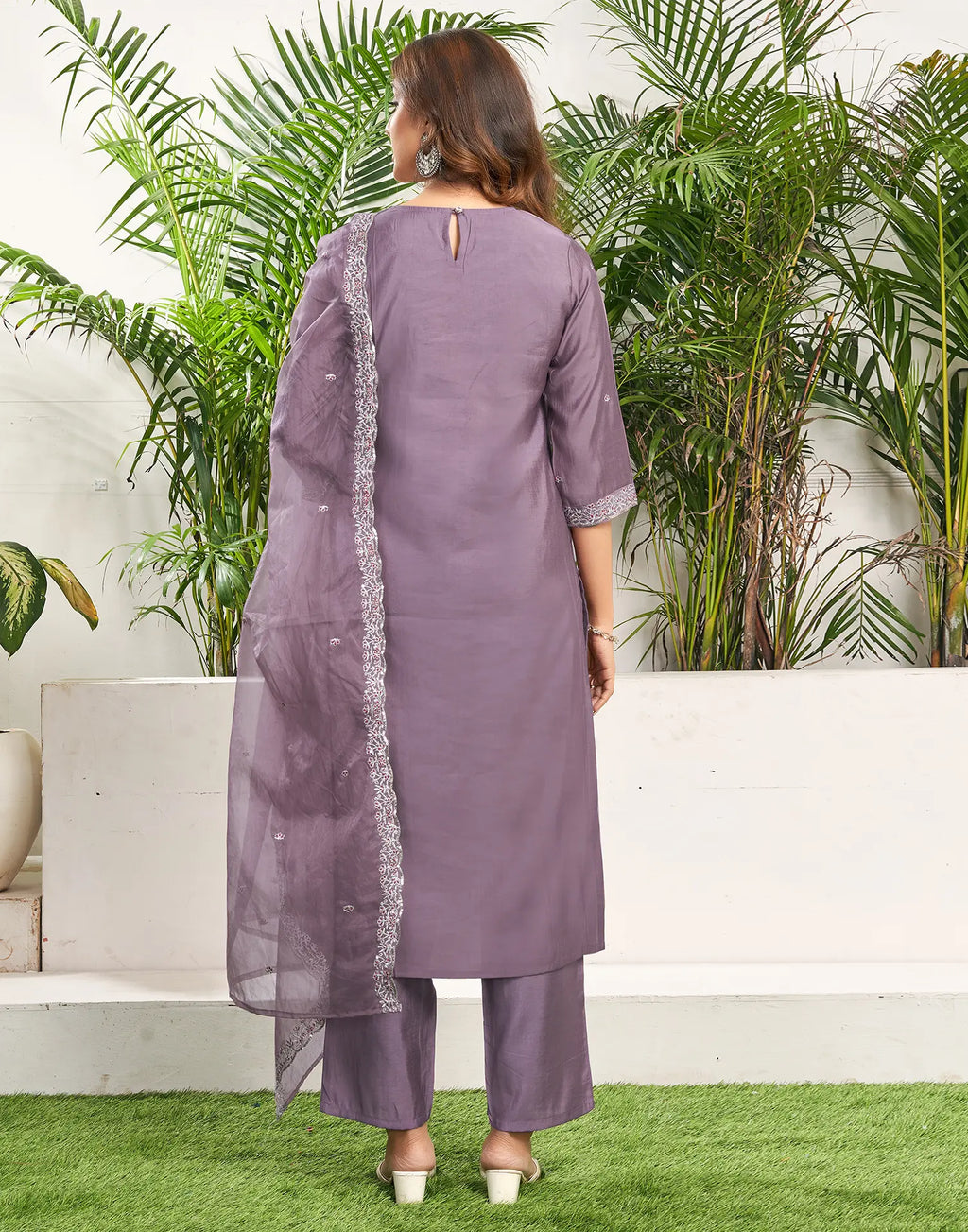 Silk Blend Embroidered Straight 3 Piece Kurta Set
