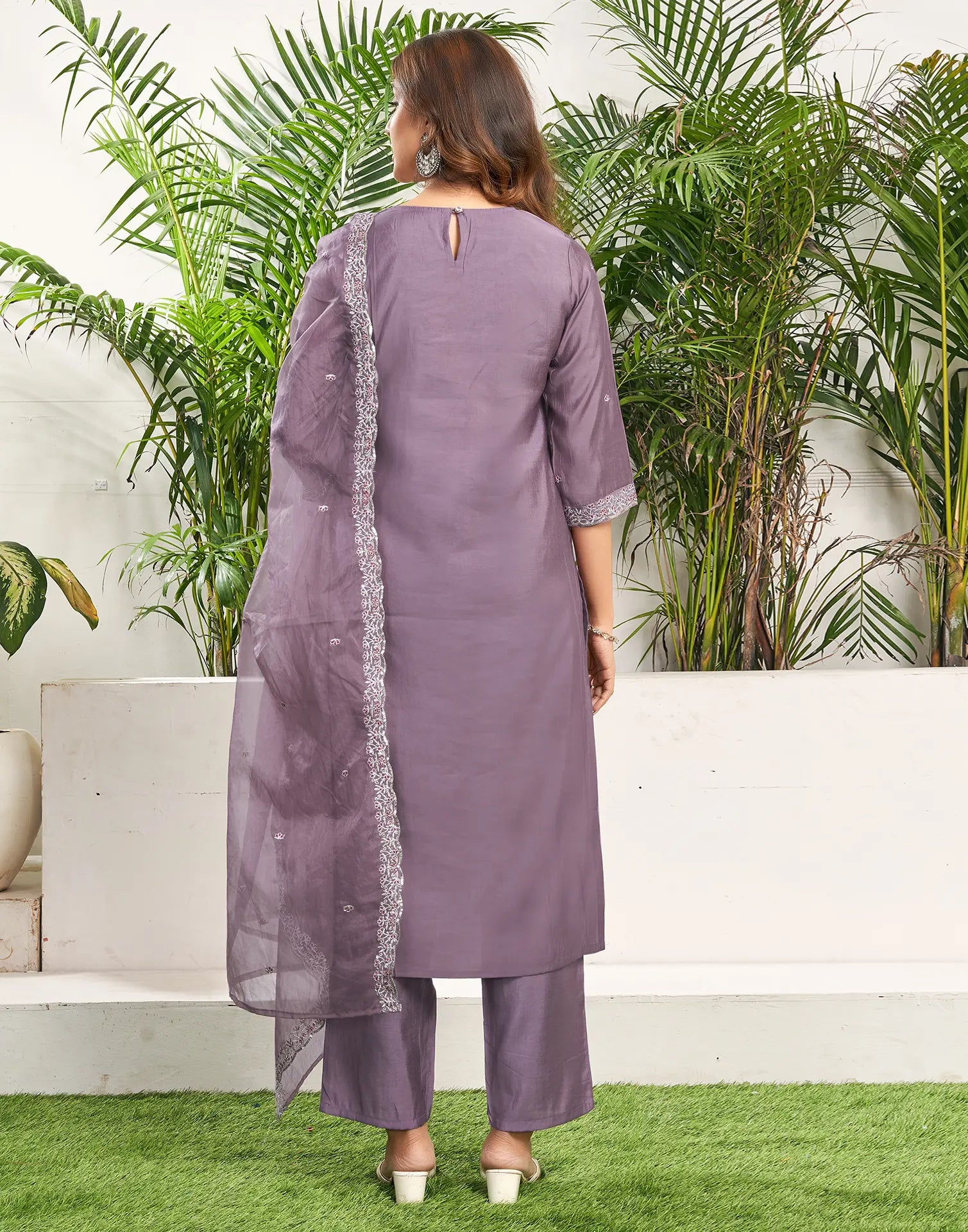 Silk Blend Embroidered Straight 3 Piece Kurta Set