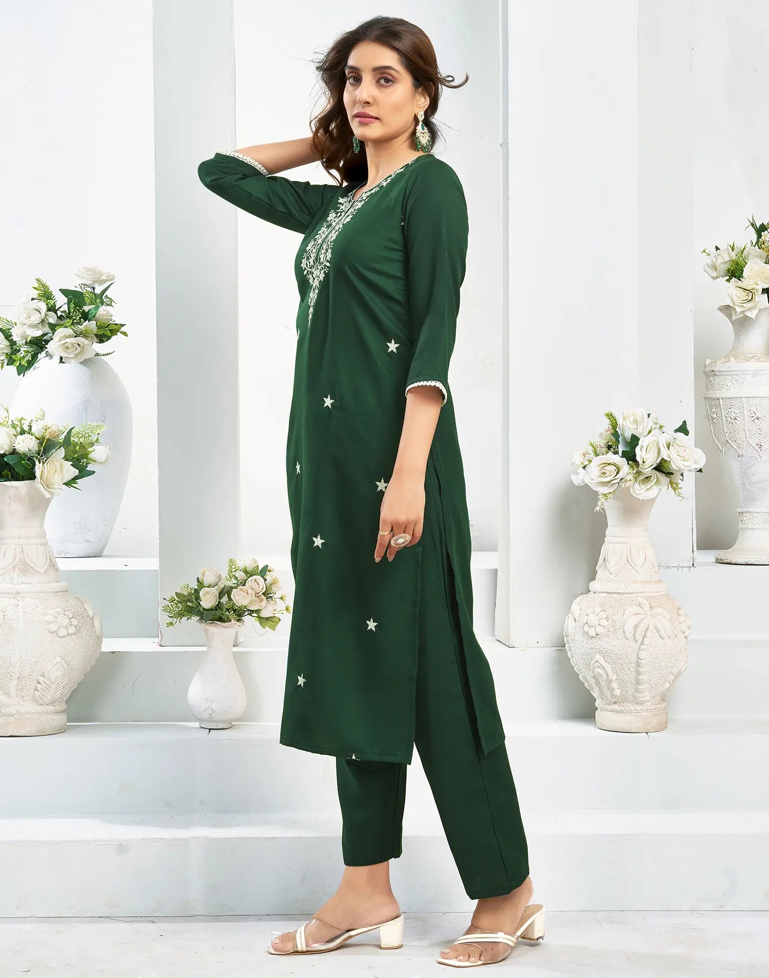 Cotton Blend Embroidered Straight 3 Piece Kurta Set