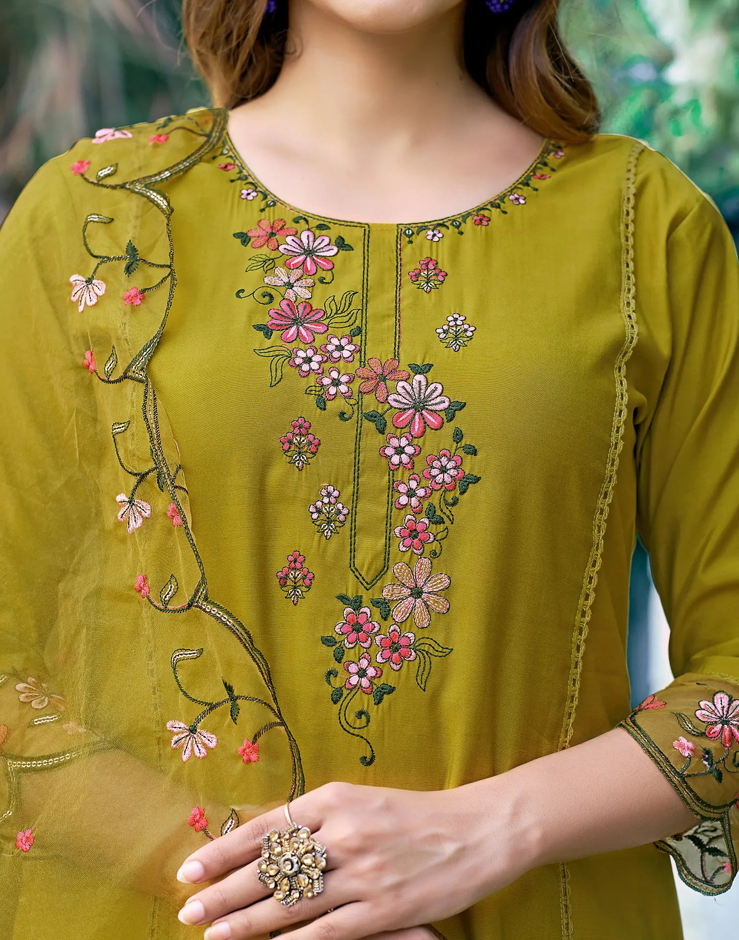 Silk Blend Embroidered Straight 3 Piece Kurta Set