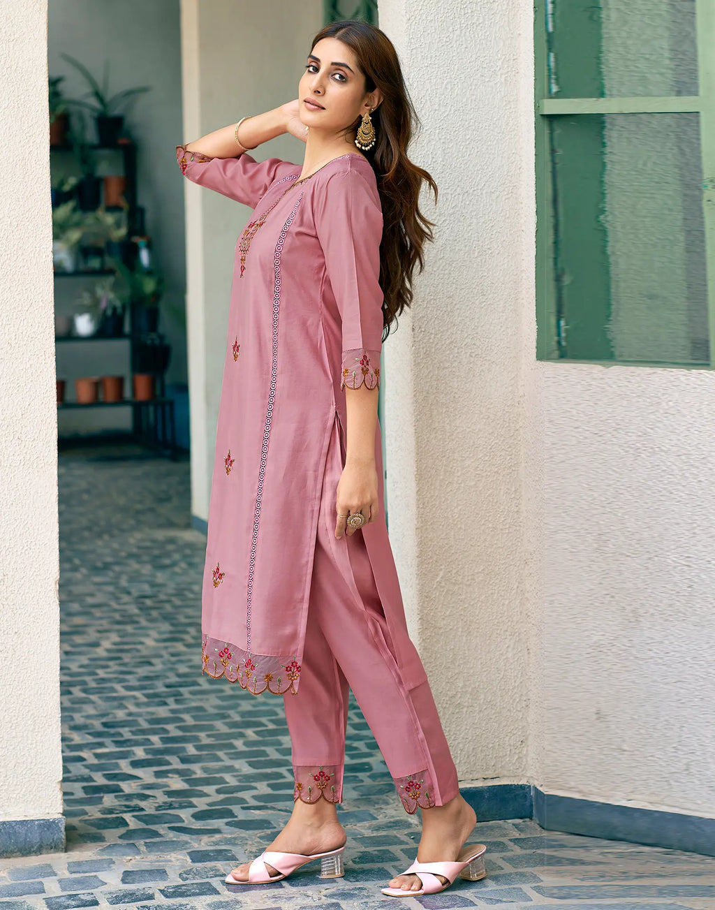Silk Blend Embroidered Straight 3 Piece Kurta Set