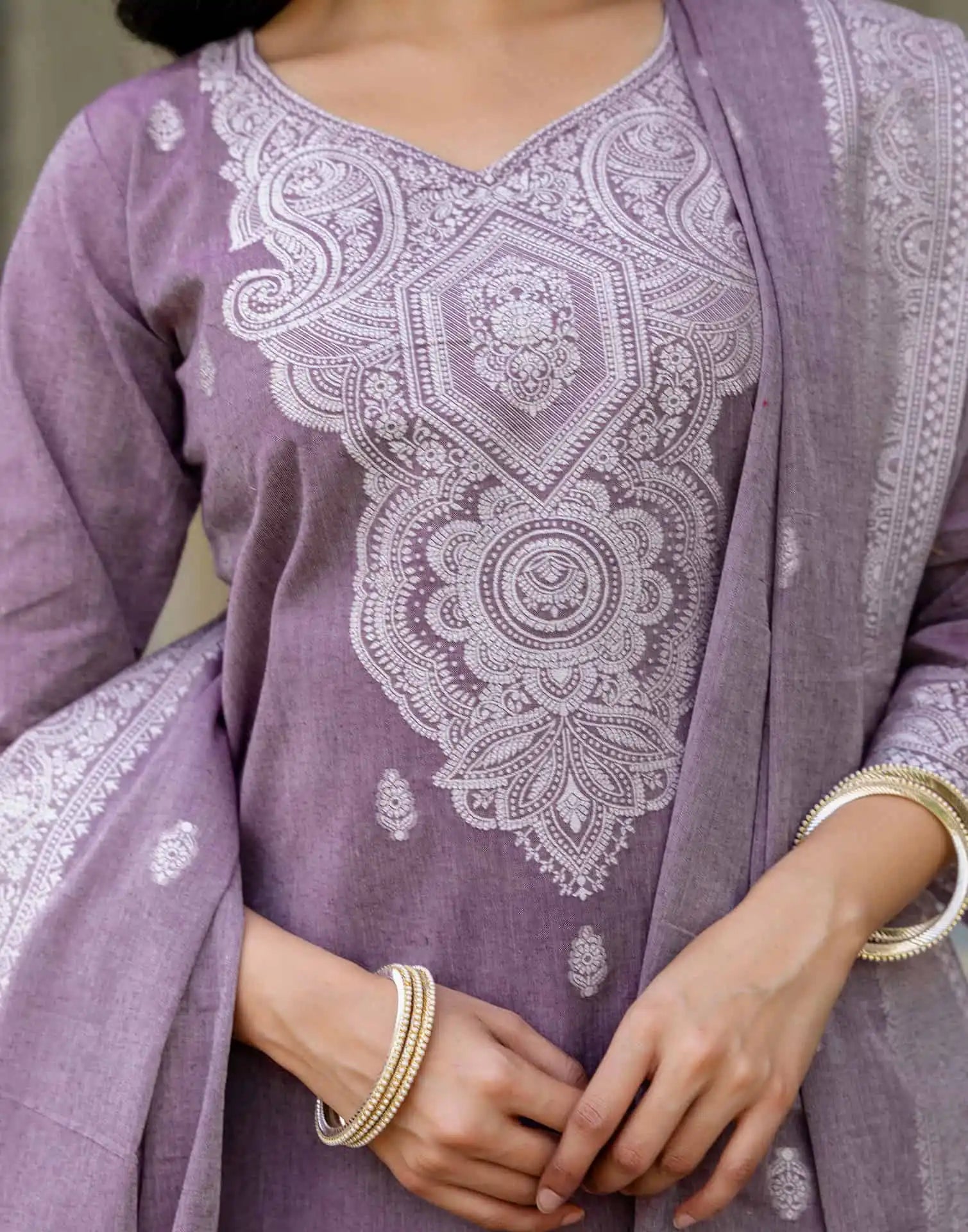 V Neck Cotton Kurta Set with Dupatta Under 1299 for Festive Wear