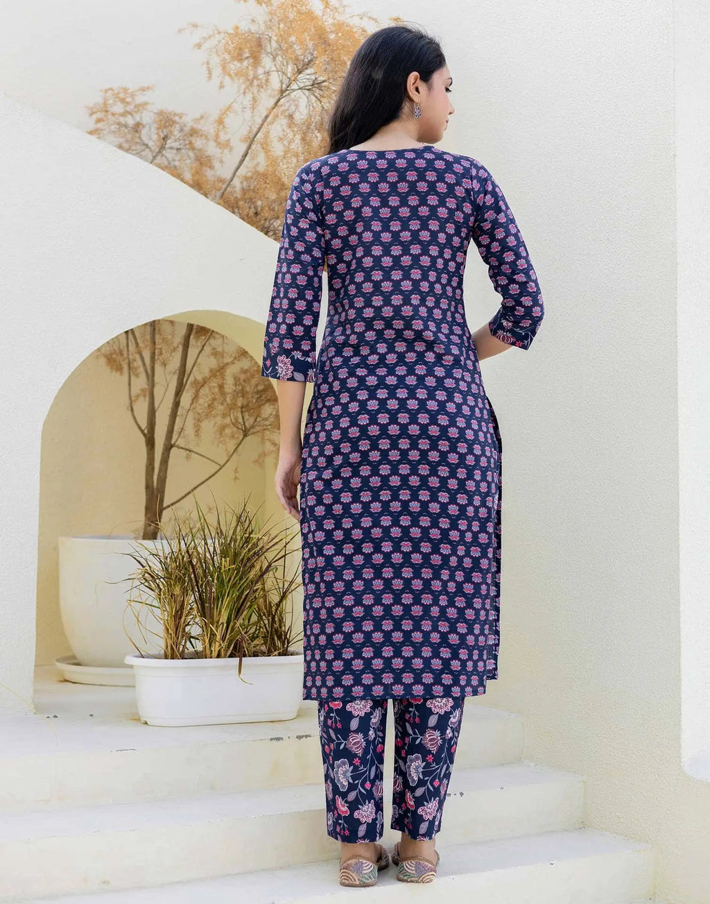 Skylee Viscose Rayon Embroidered Straight 3 Piece Kurta Set For Woman