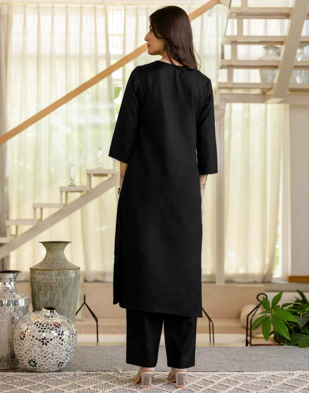 Skylee Viscose Rayon Plain Straight 3 Piece Kurta Set For Woman