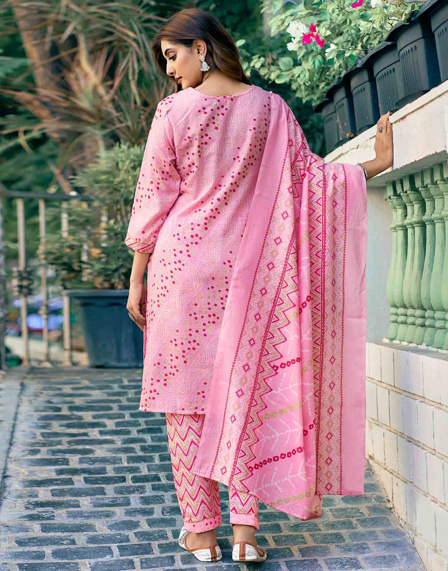Cotton Blend Badhani Printed, Foil Printed and Gota Lace Straight Kurta with Pant & Dupatta