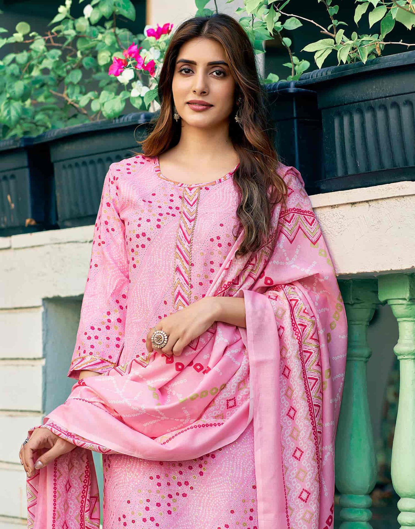 Cotton Blend Badhani Printed, Foil Printed and Gota Lace Straight Kurta with Pant & Dupatta