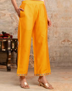 Taffeta Butti Embroidered Straight 3 Piece Kurta Set