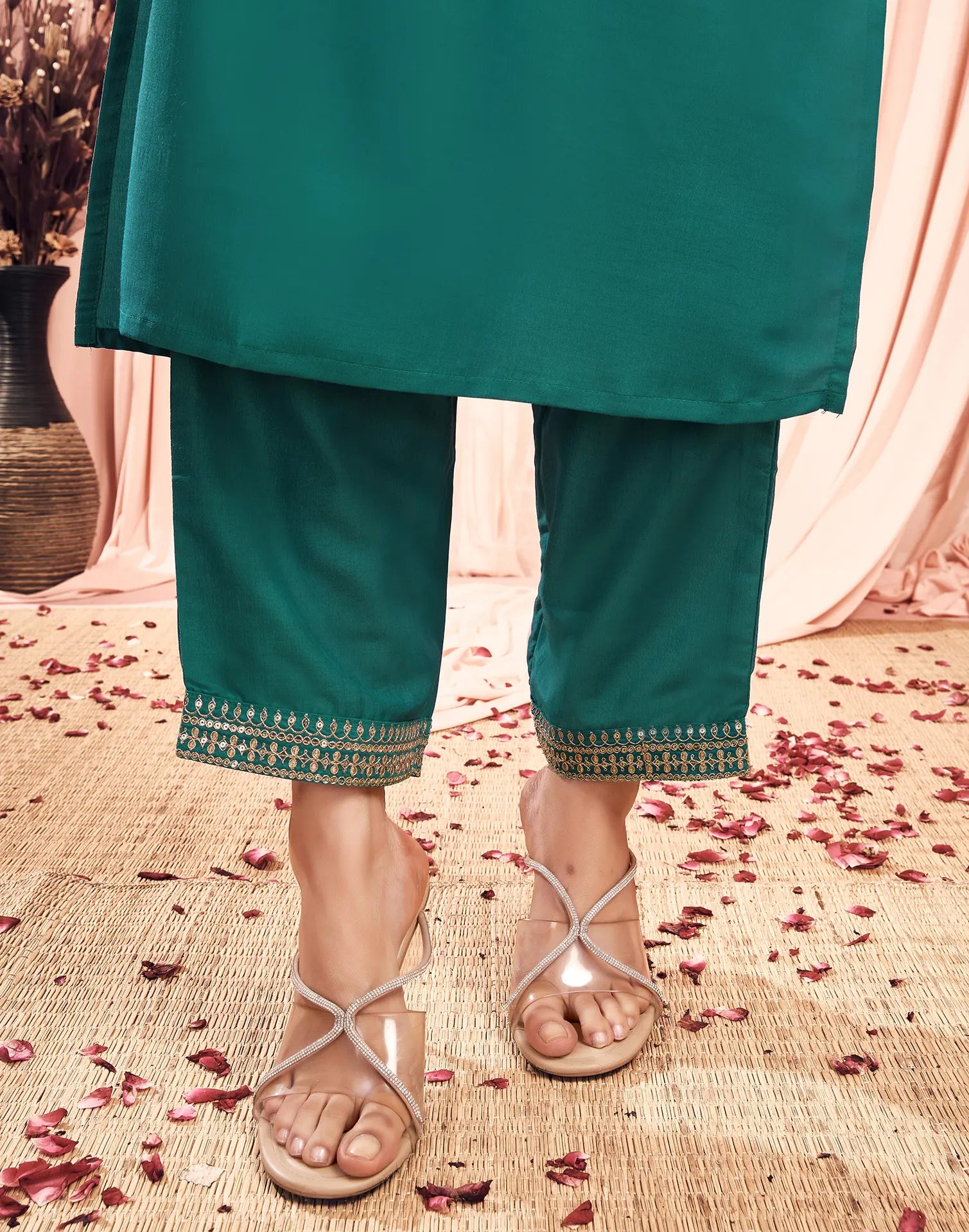 Chinnon Embroidered Straight 3 Piece Kurta Set