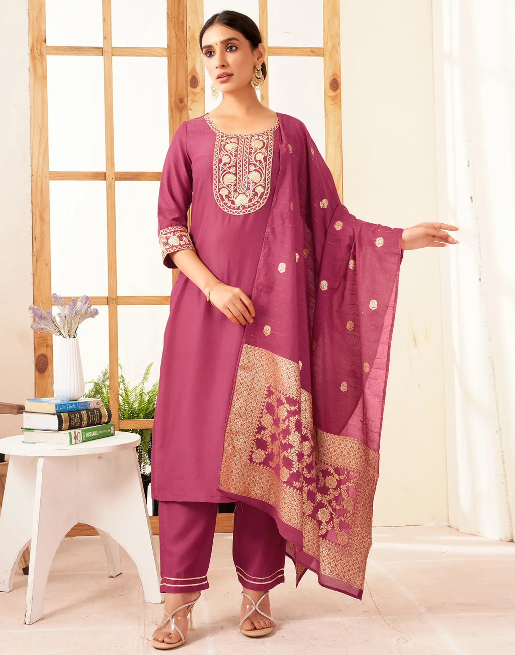 Chinnon Plain Straight 3 Piece Kurta Set