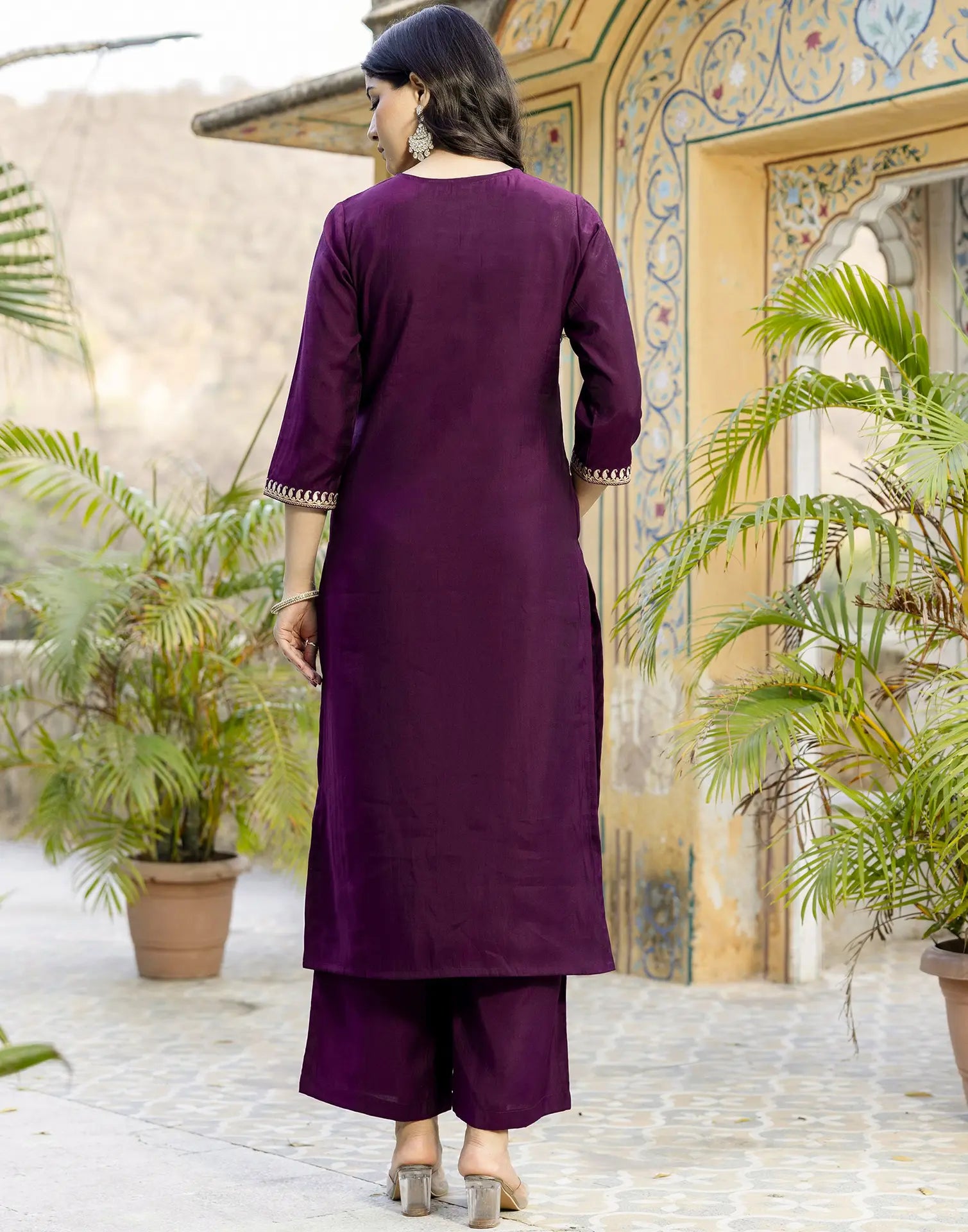 Silk Blend Embroidered Straight 3 Piece Kurta Set