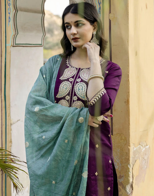 Silk Blend Embroidered Straight 3 Piece Kurta Set