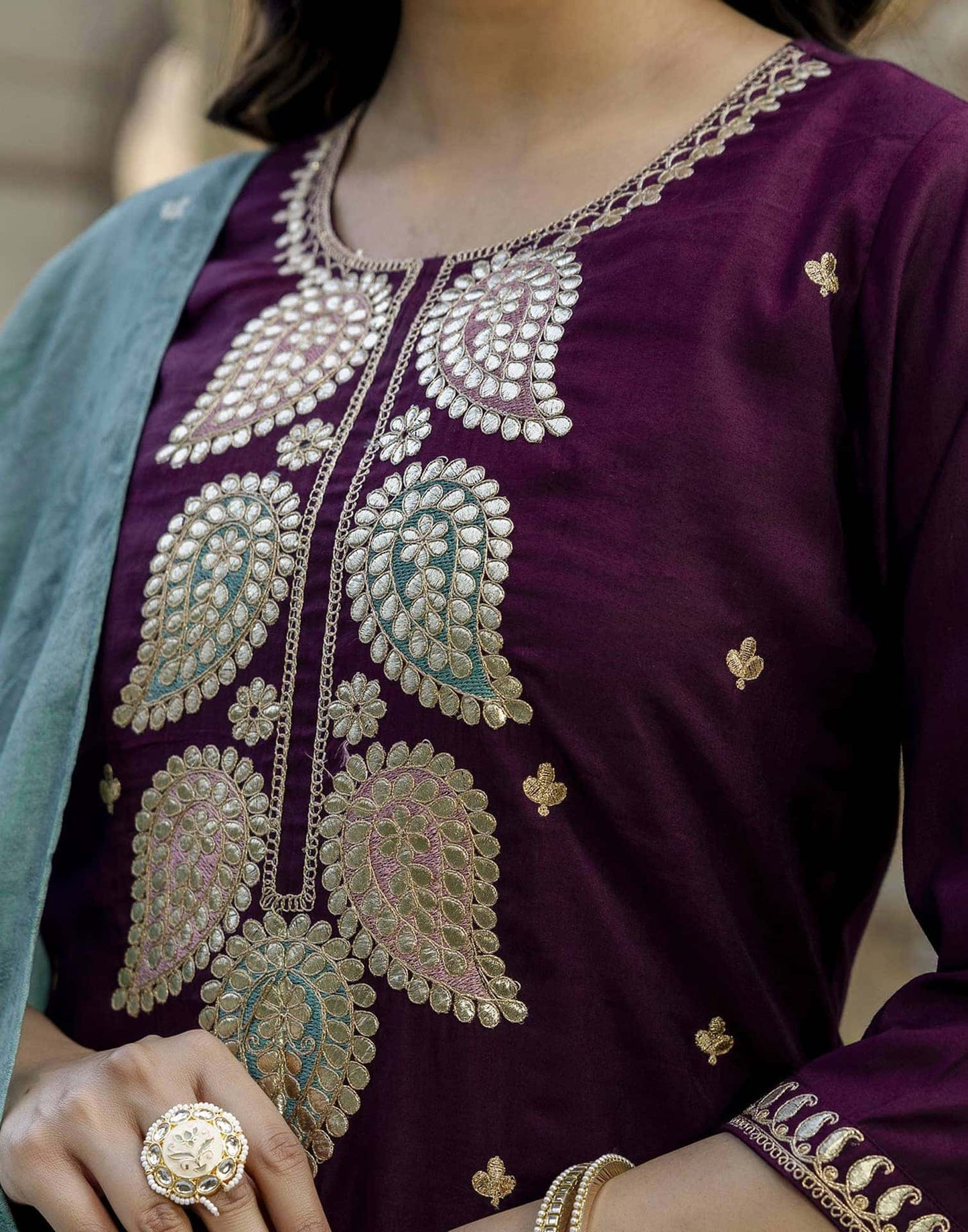 Silk Embroidery, Embroidery Lace Straight Kurta with Pant & Dupatta