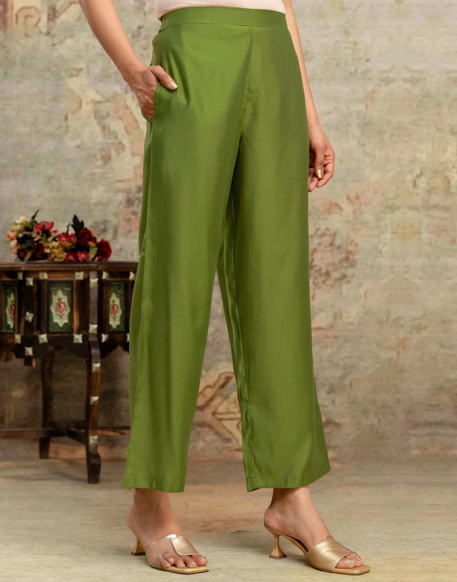 Silk Blend Embroidered Straight 3 Piece Kurta Set