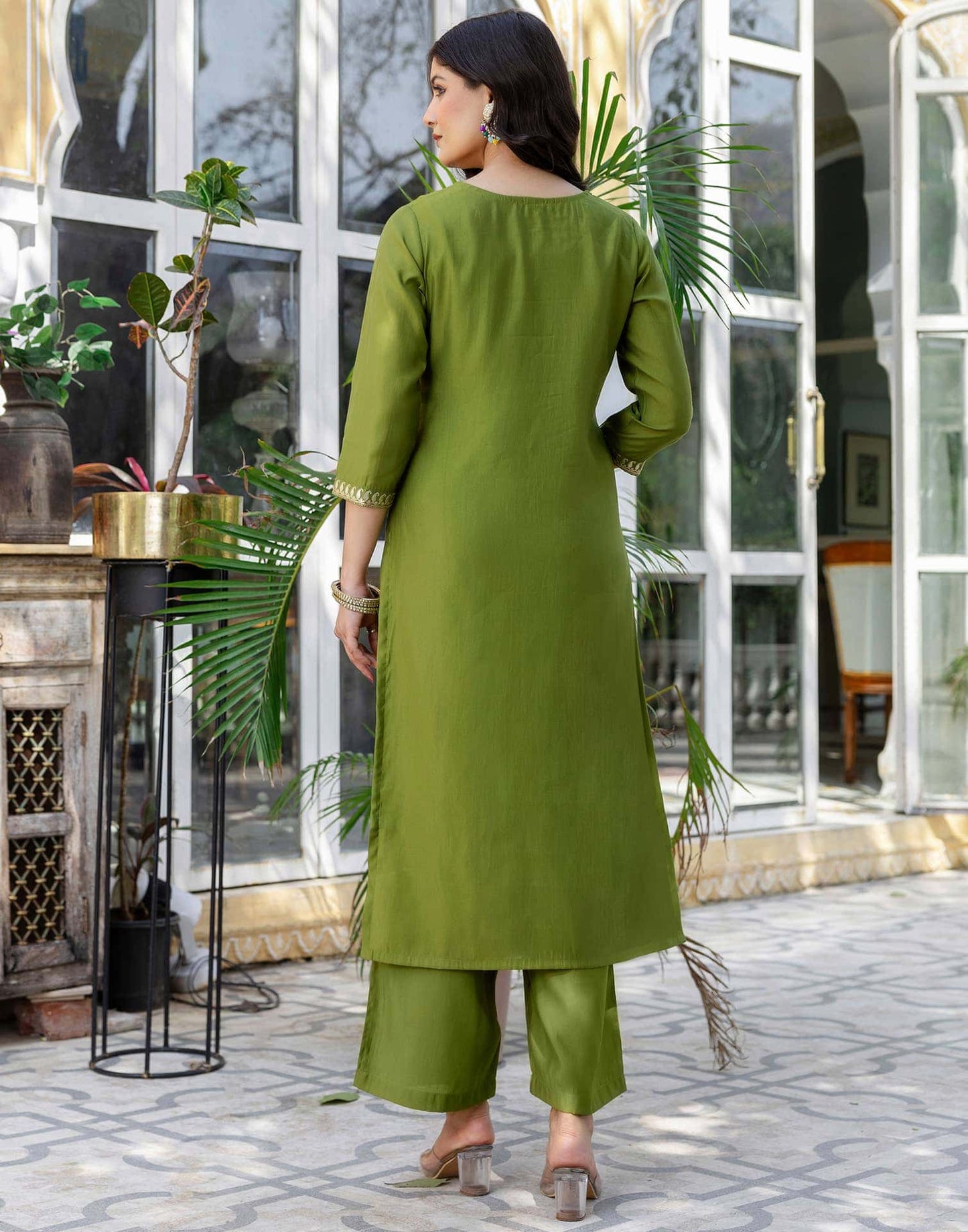Silk Embroidery, Embroidery Lace Straight Kurta with Pant & Dupatta
