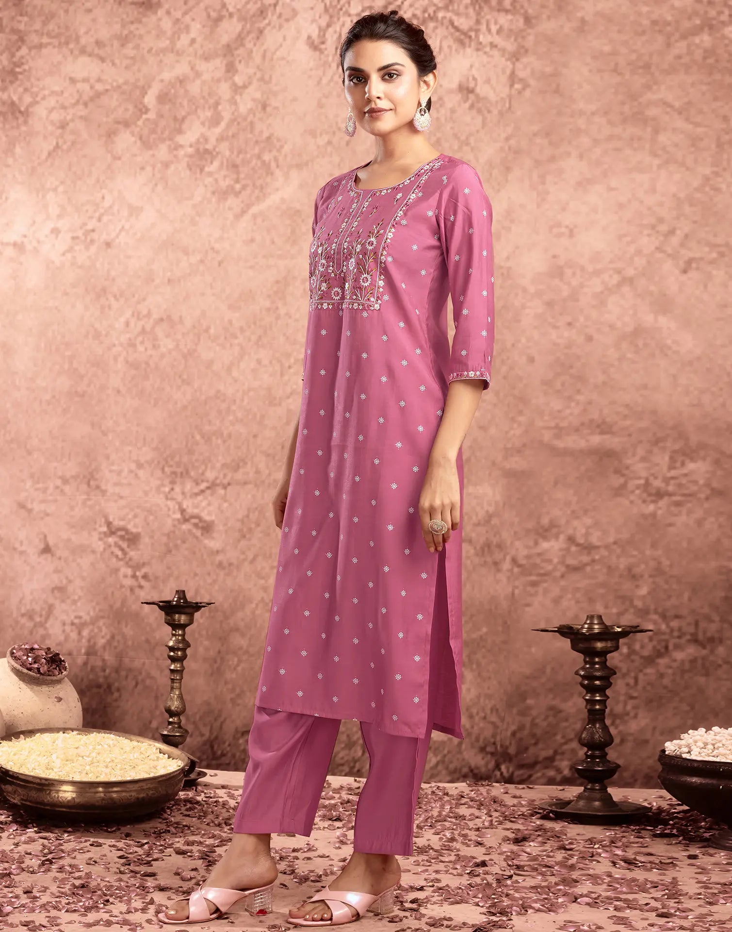 Silk Blend Embroidered Straight 3 Piece Kurta Set