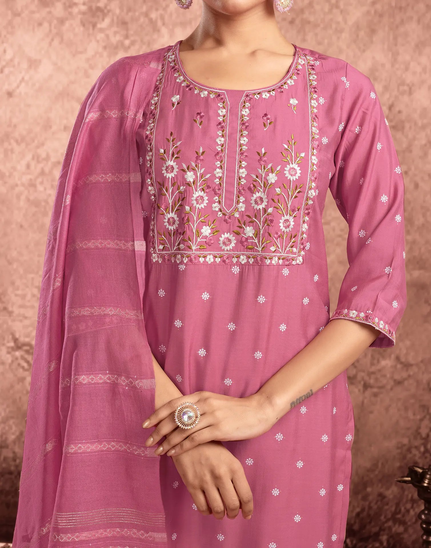 Silk Blend Embroidered Straight 3 Piece Kurta Set