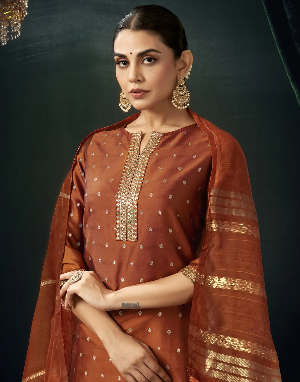 Taffeta Butti Embroidered Straight 3 Piece Kurta Set