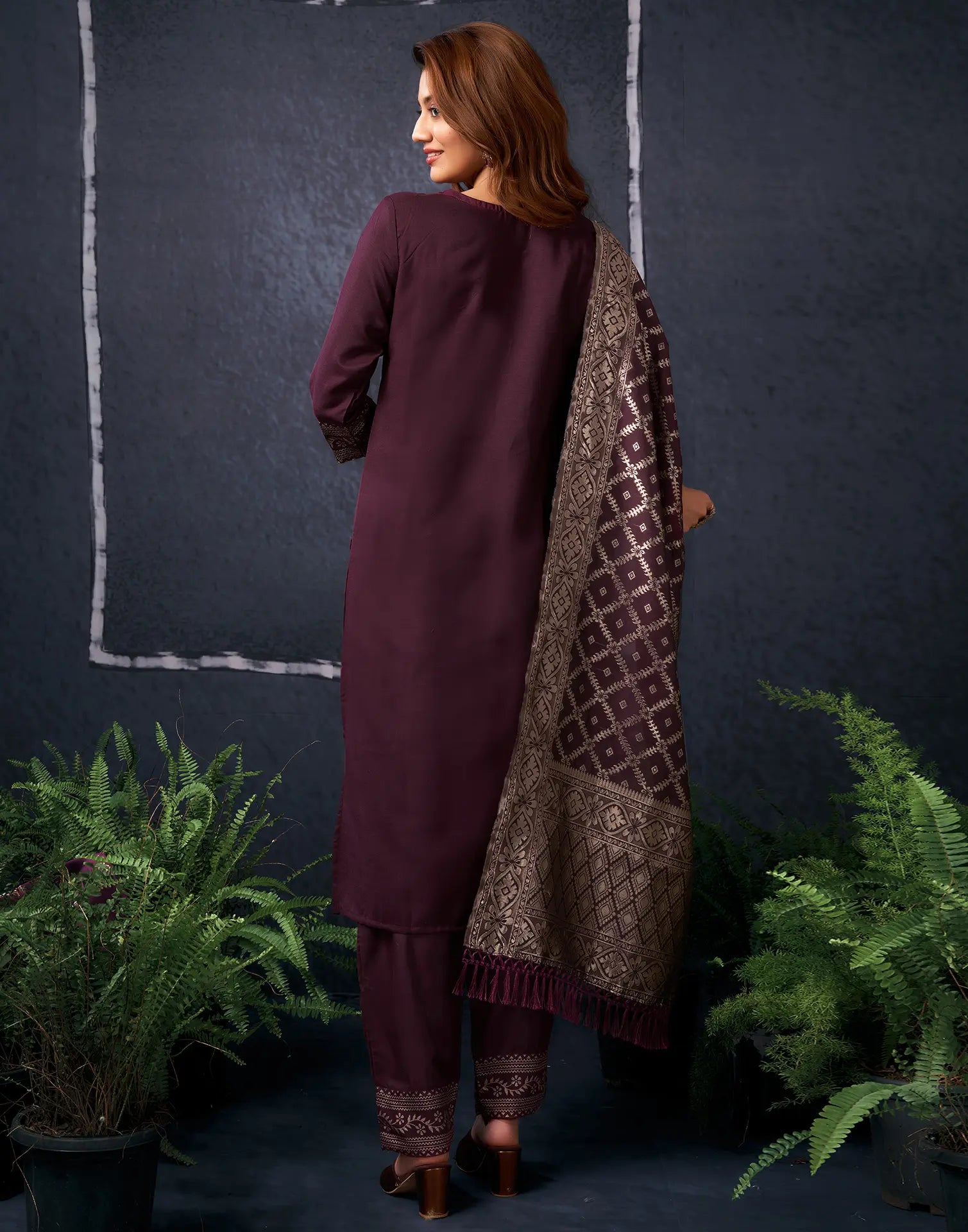 Cotton Blend Embroidered Straight 3 Piece Kurta Set