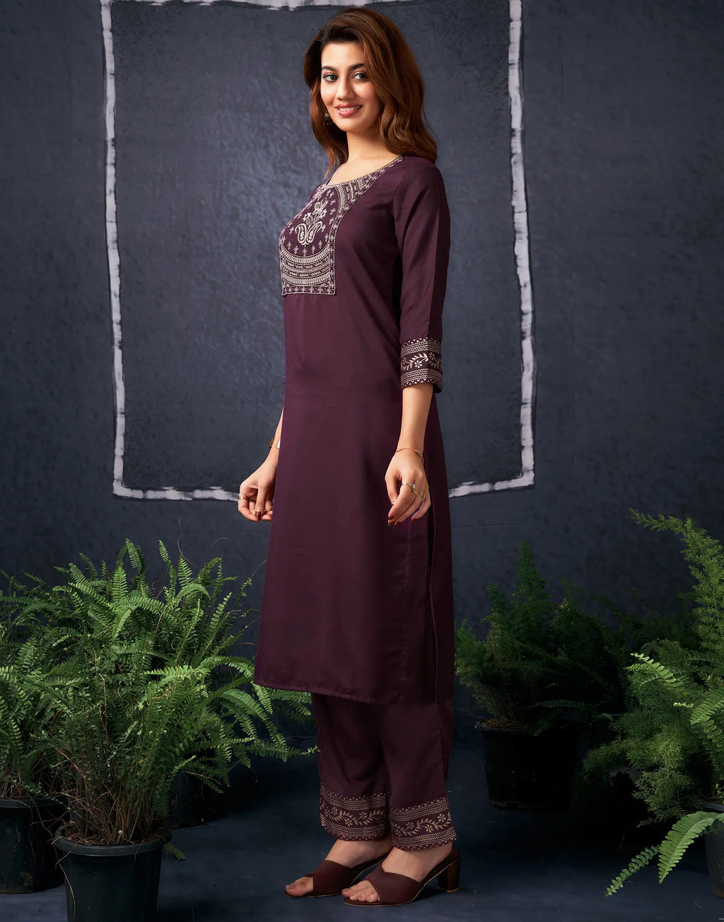 Cotton Blend Embroidered Straight 3 Piece Kurta Set