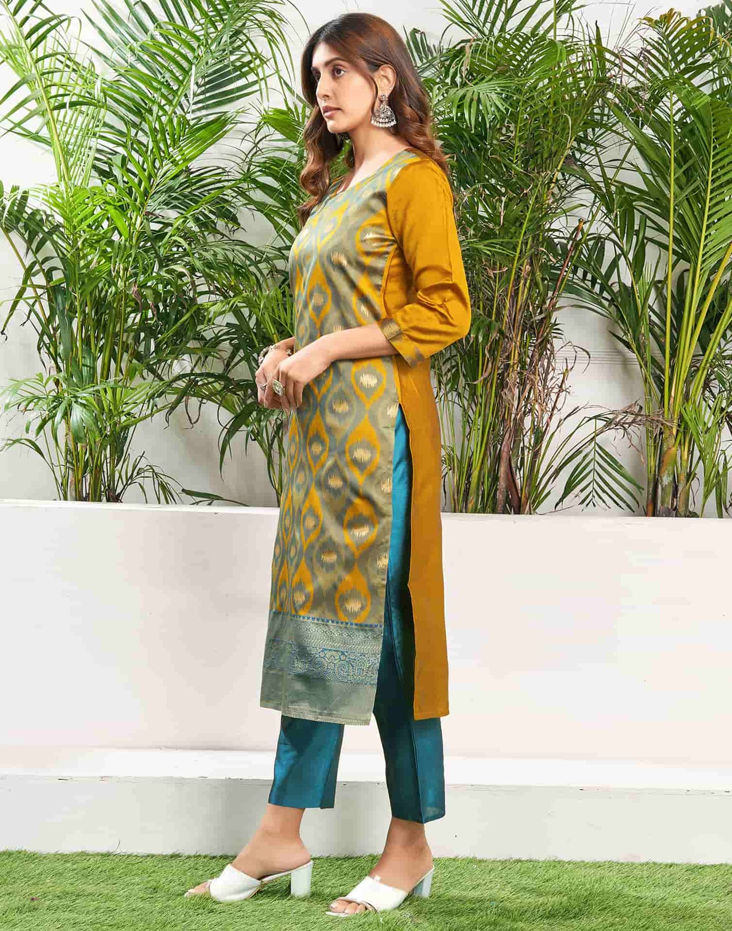 Silk Blend Jacquard Work Straight Kurta with Pant & Dupatta