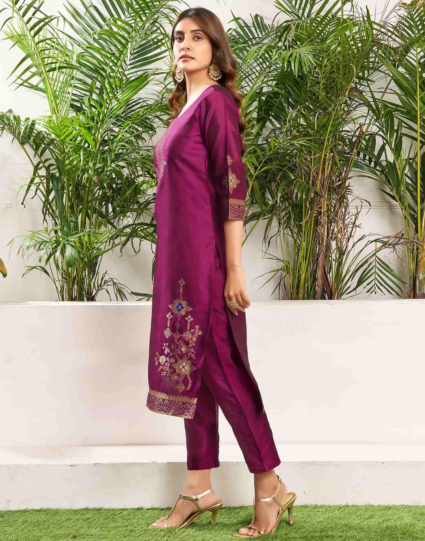 Silk Blend Jacquard Work Straight Kurta with Pant & Dupatta