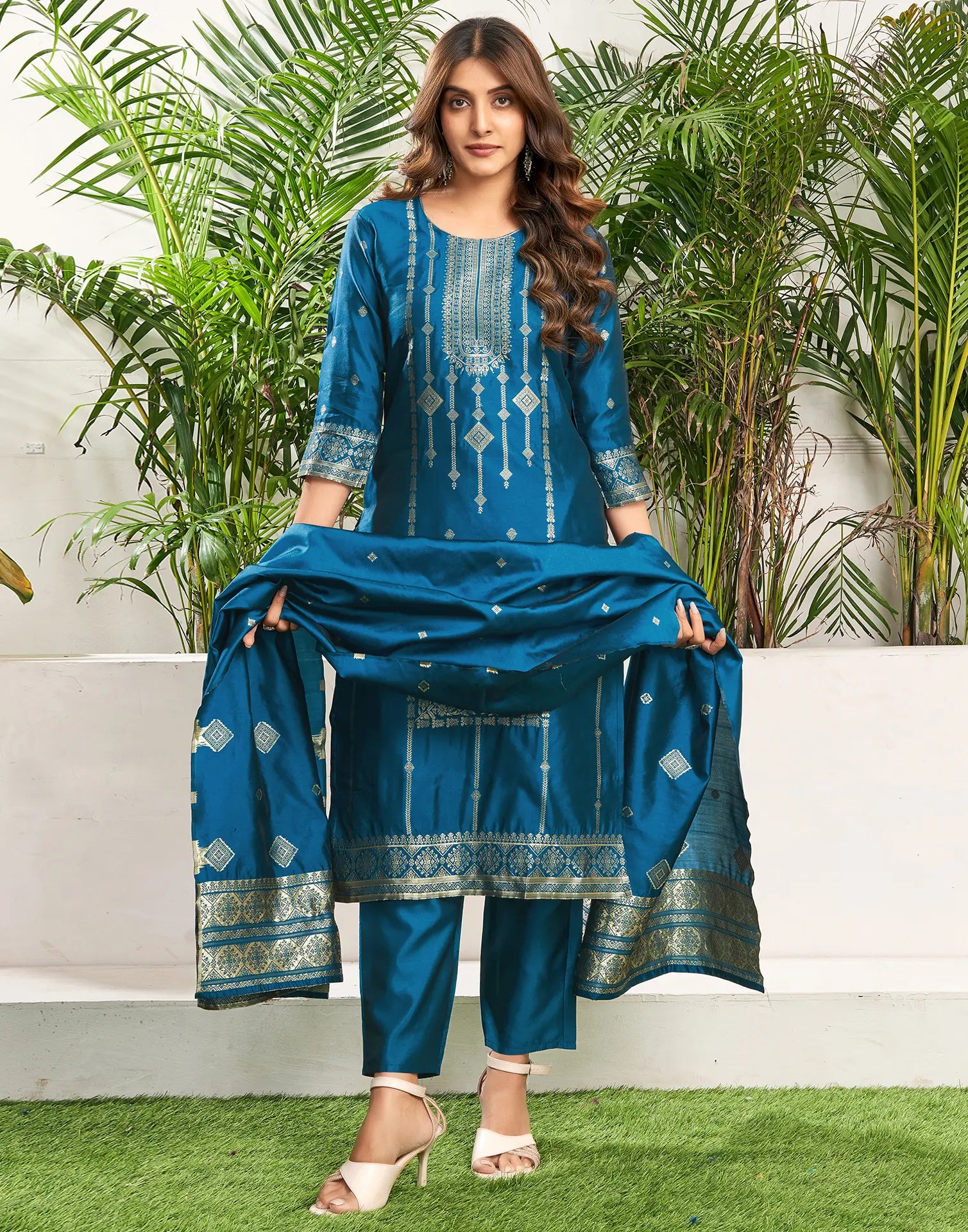 Silk Jacquard Woven Straight 3 Piece Kurta Set