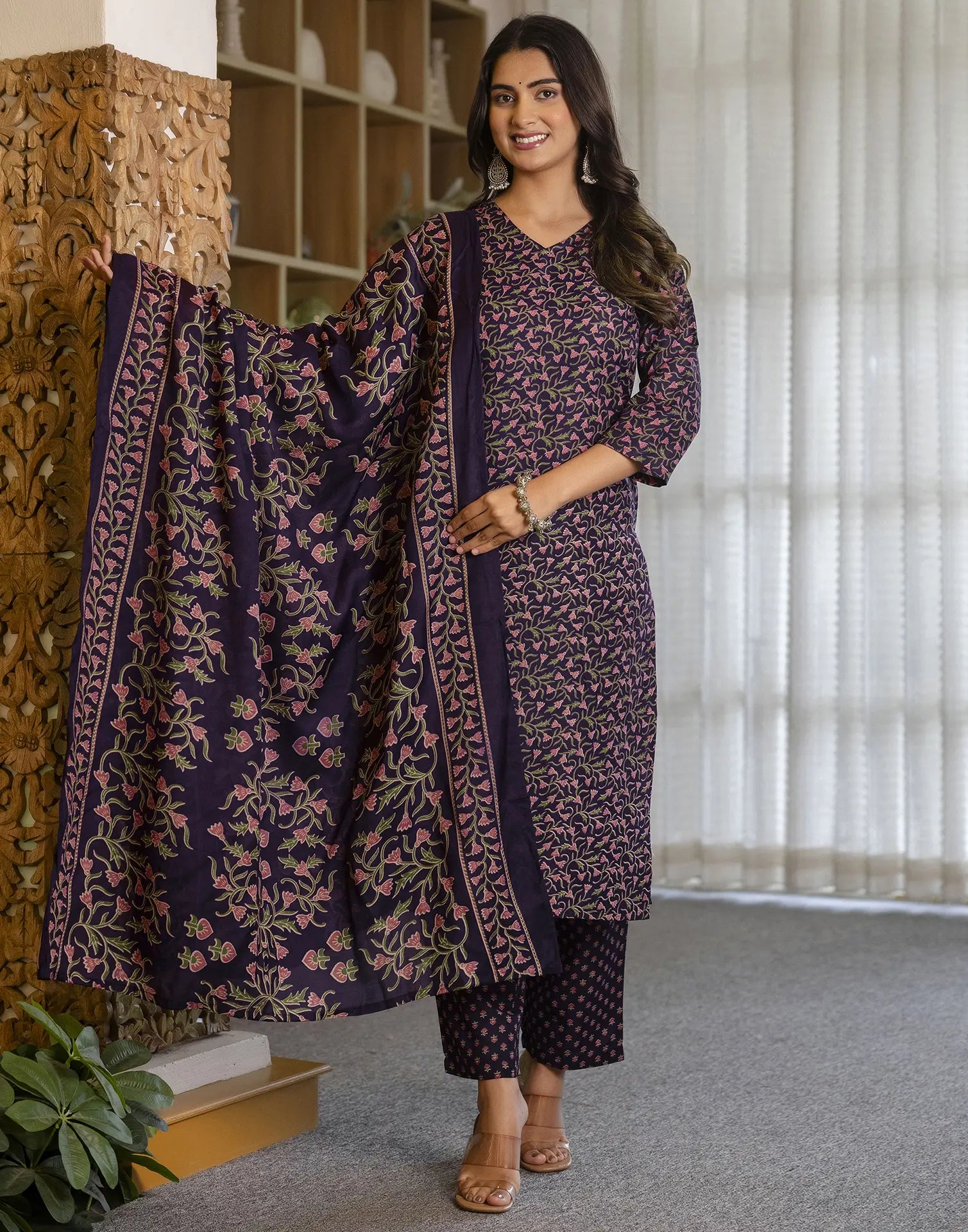 Cotton Blend Floral Print Straight 3 Piece Kurta Set