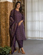 Cotton Blend Floral Print Straight 3 Piece Kurta Set
