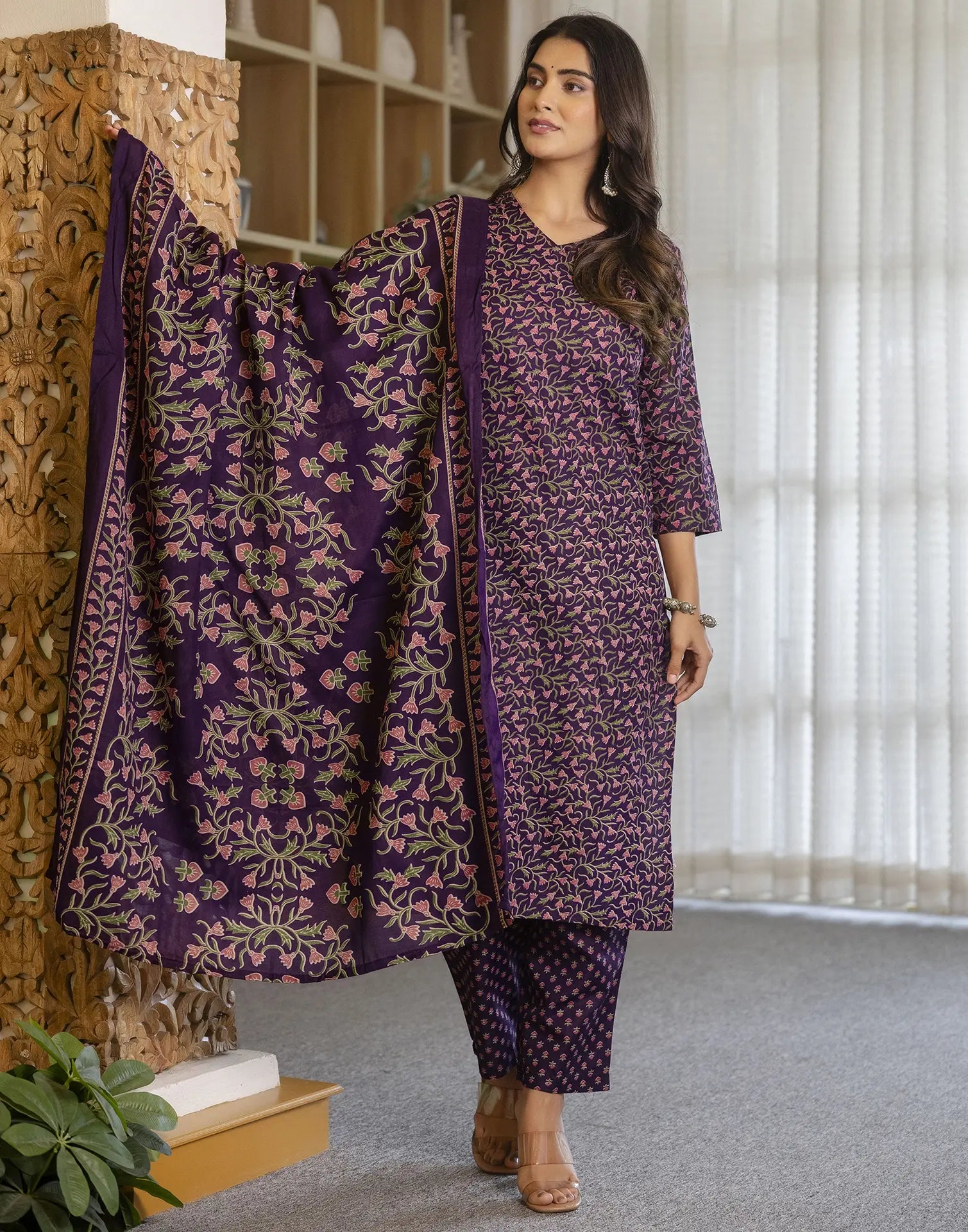 Cotton Blend Floral Print Straight 3 Piece Kurta Set