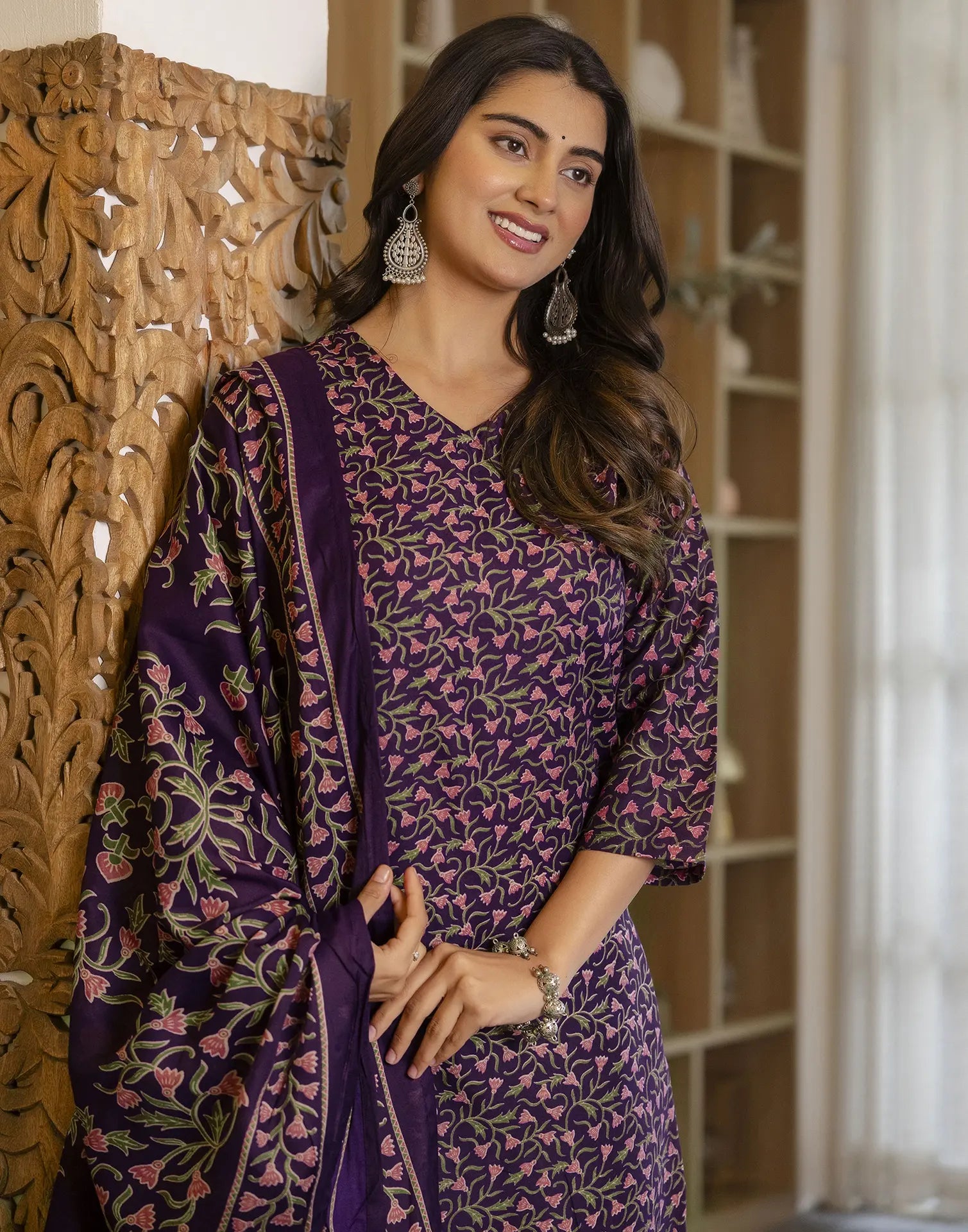 Cotton Blend Floral Print Straight 3 Piece Kurta Set