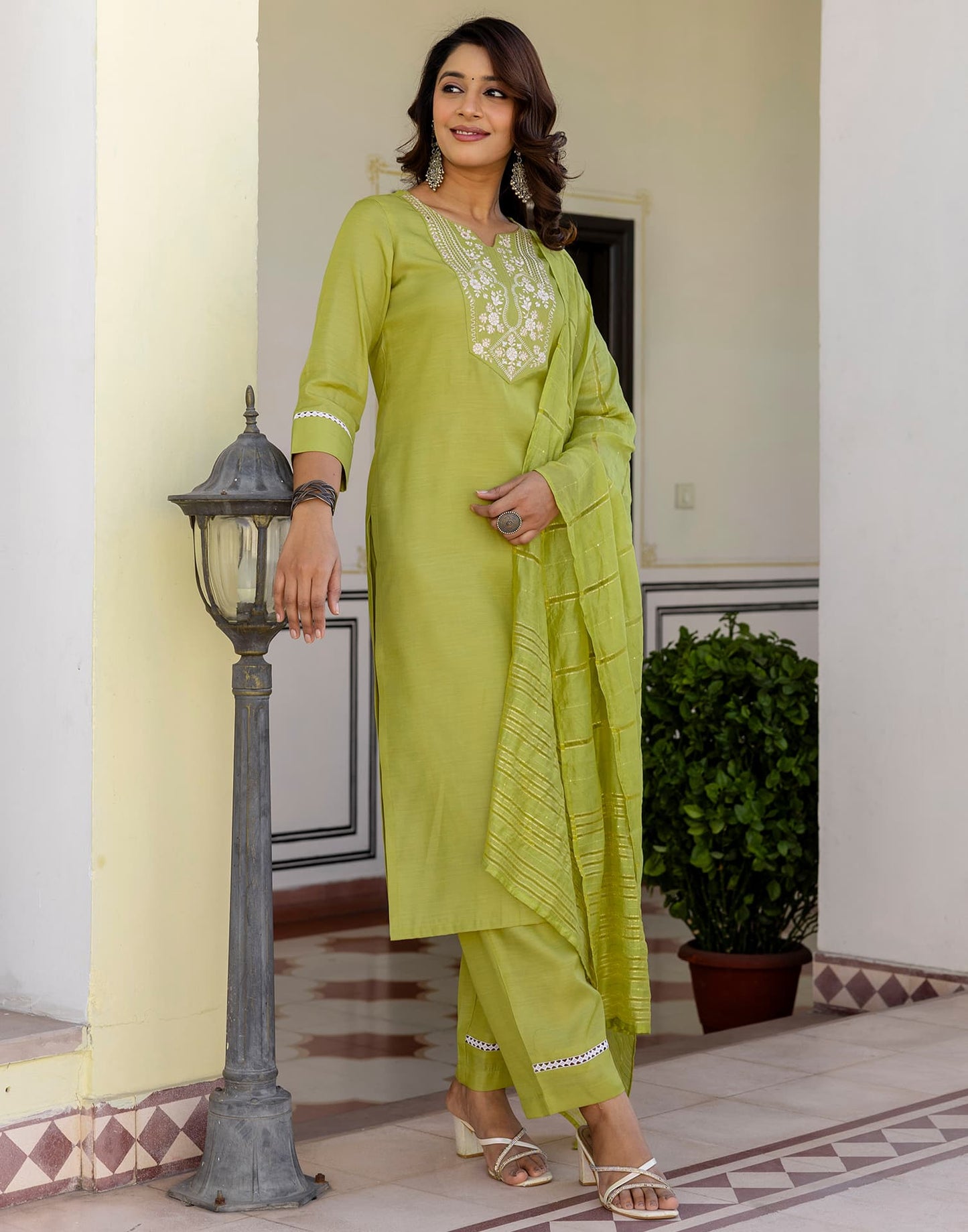 Silk Blend Embroidery Straight Kurta with Pant & Dupatta
